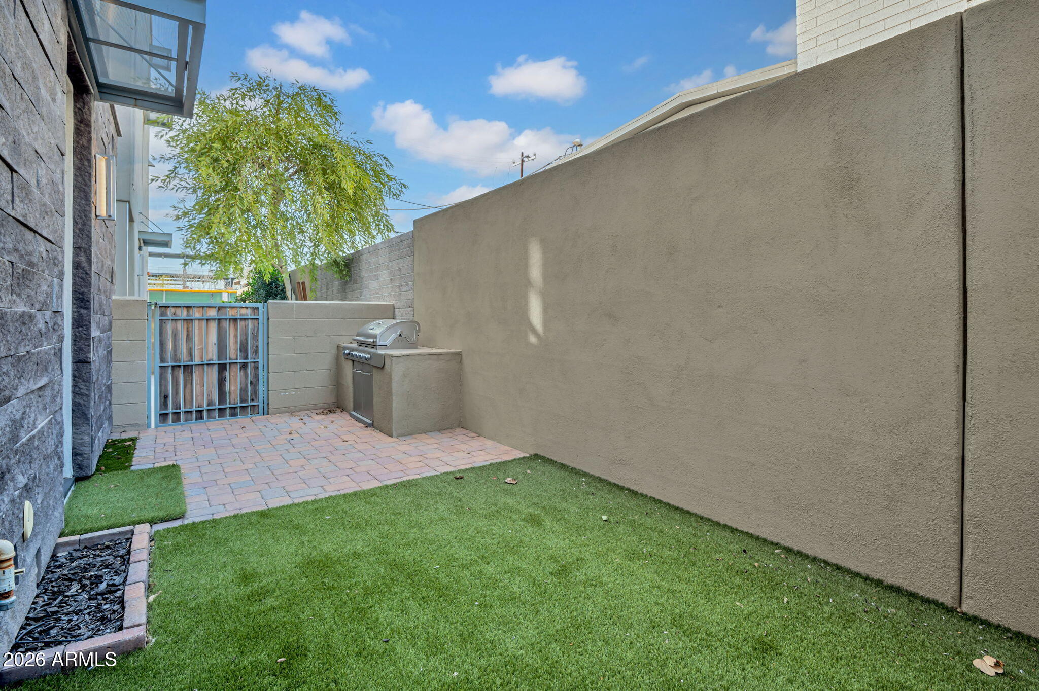 3510 N MILLER Road 1011