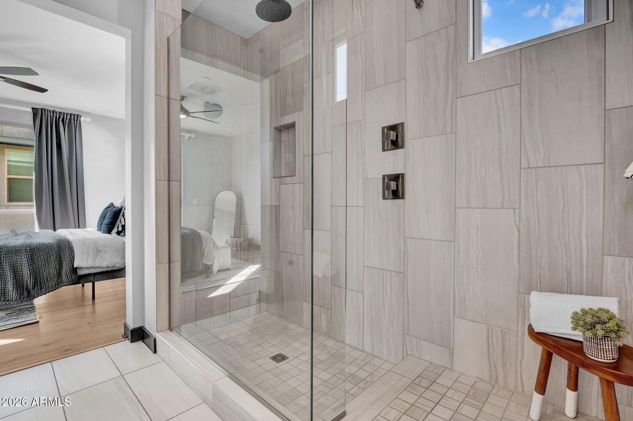 3510 N MILLER Road 1011