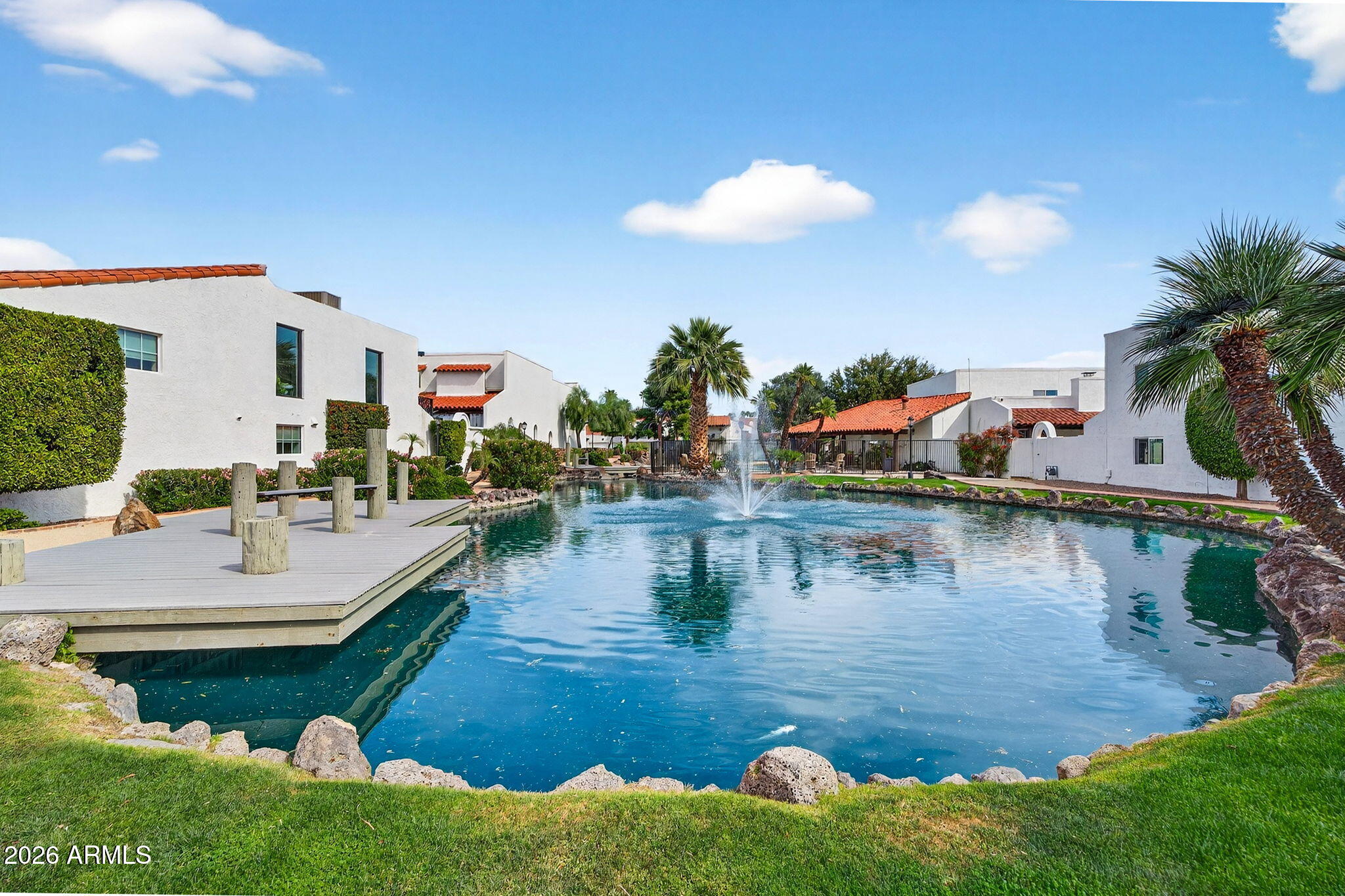 77 E MISSOURI Avenue 27