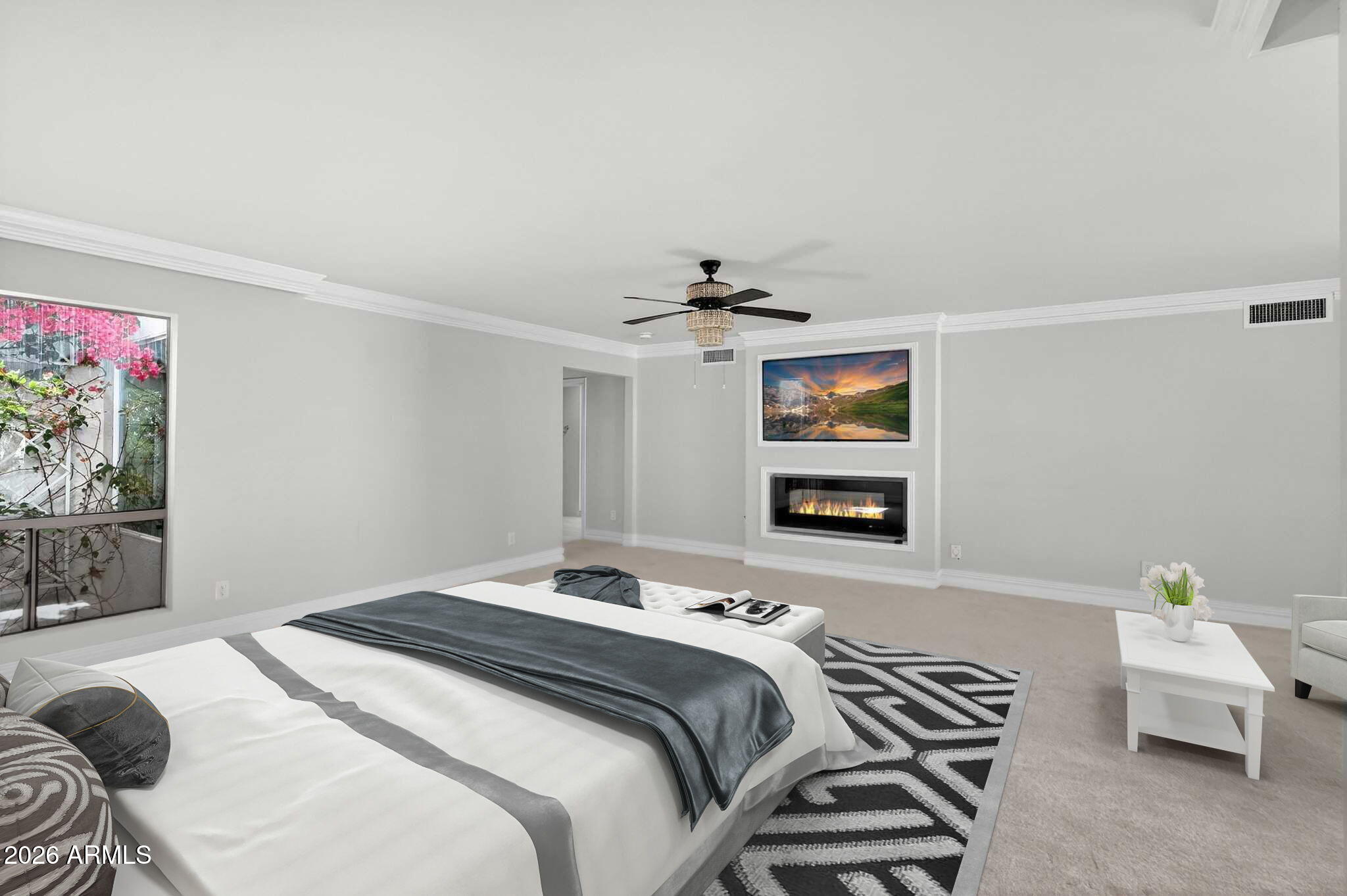 77 E MISSOURI Avenue 27