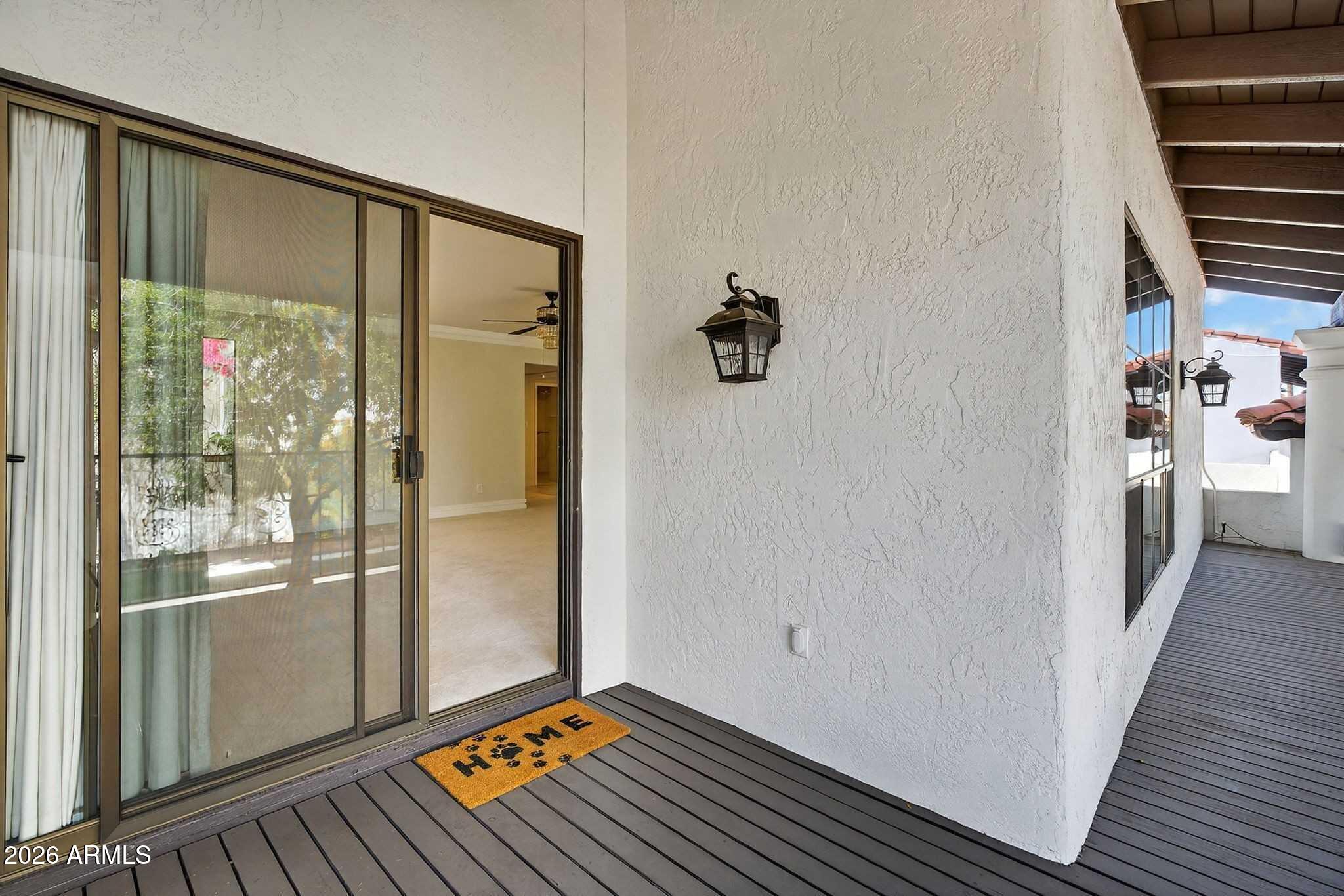 77 E MISSOURI Avenue 27