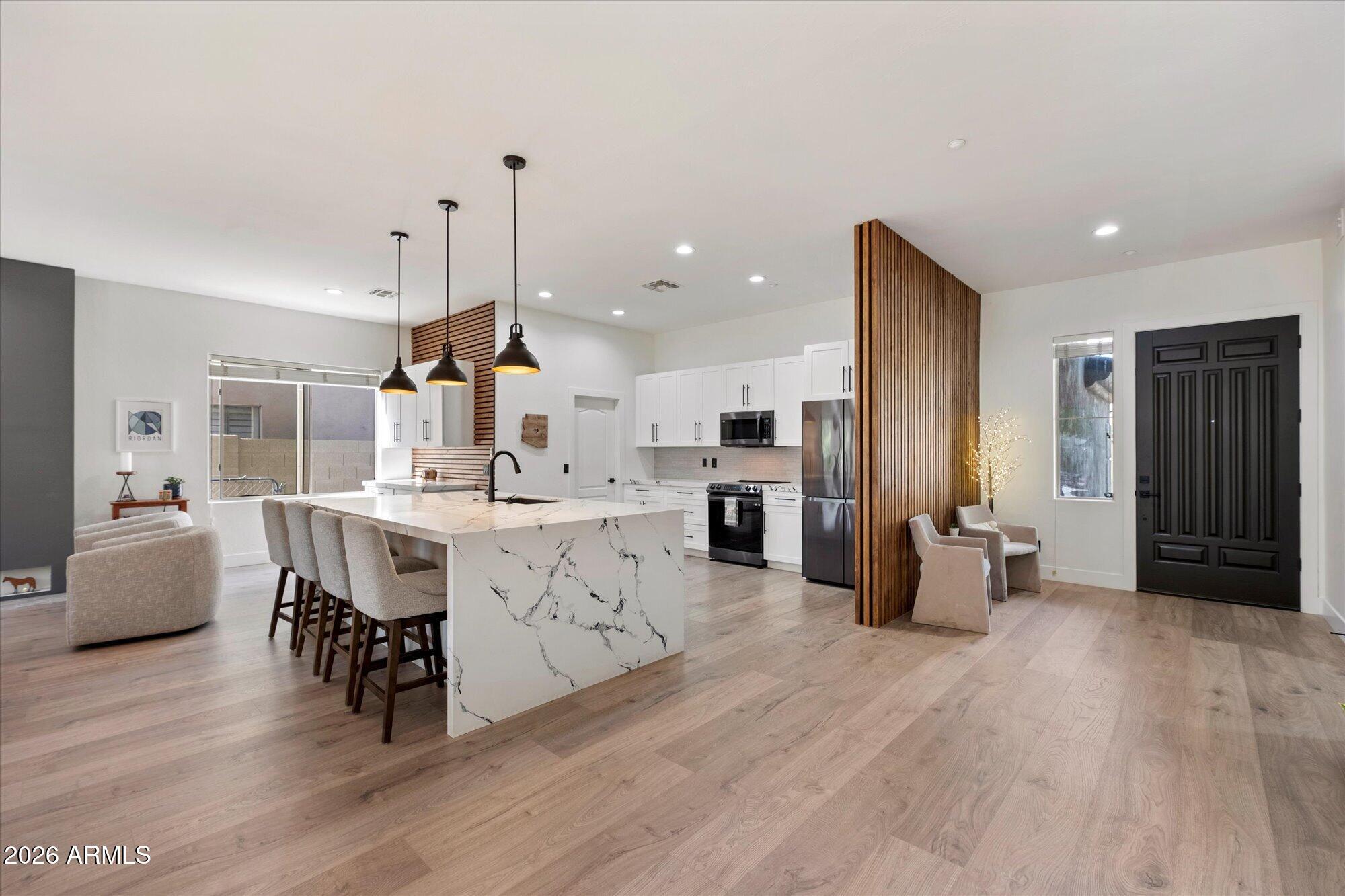 10559 E Sheena Drive