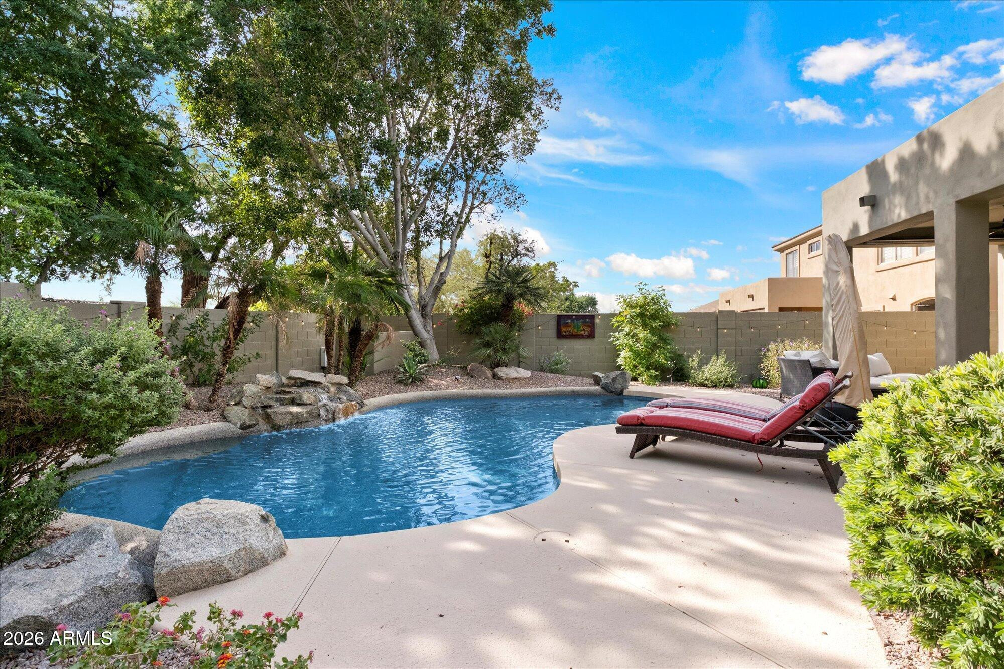10559 E Sheena Drive