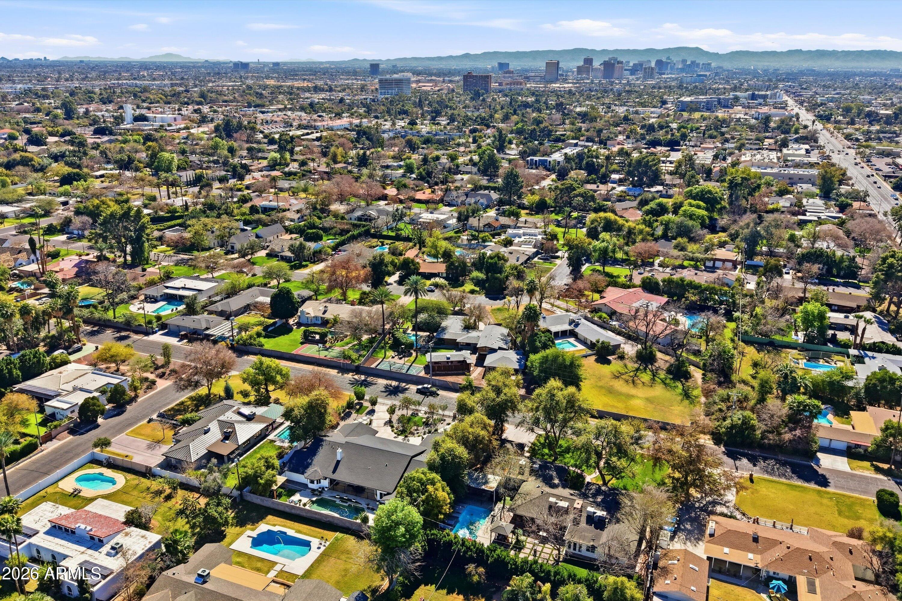 540 W SOLANO Drive