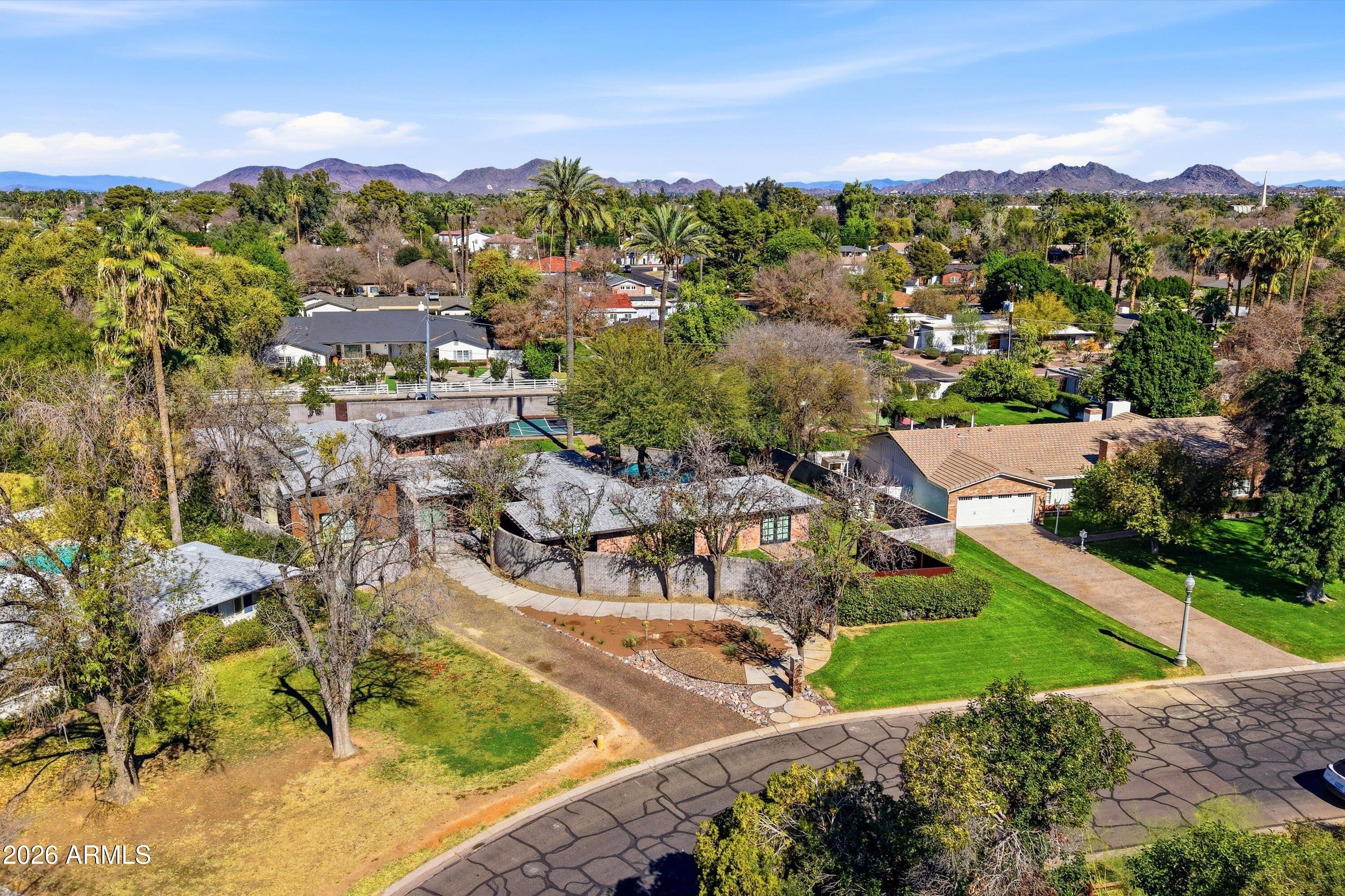 540 W SOLANO Drive