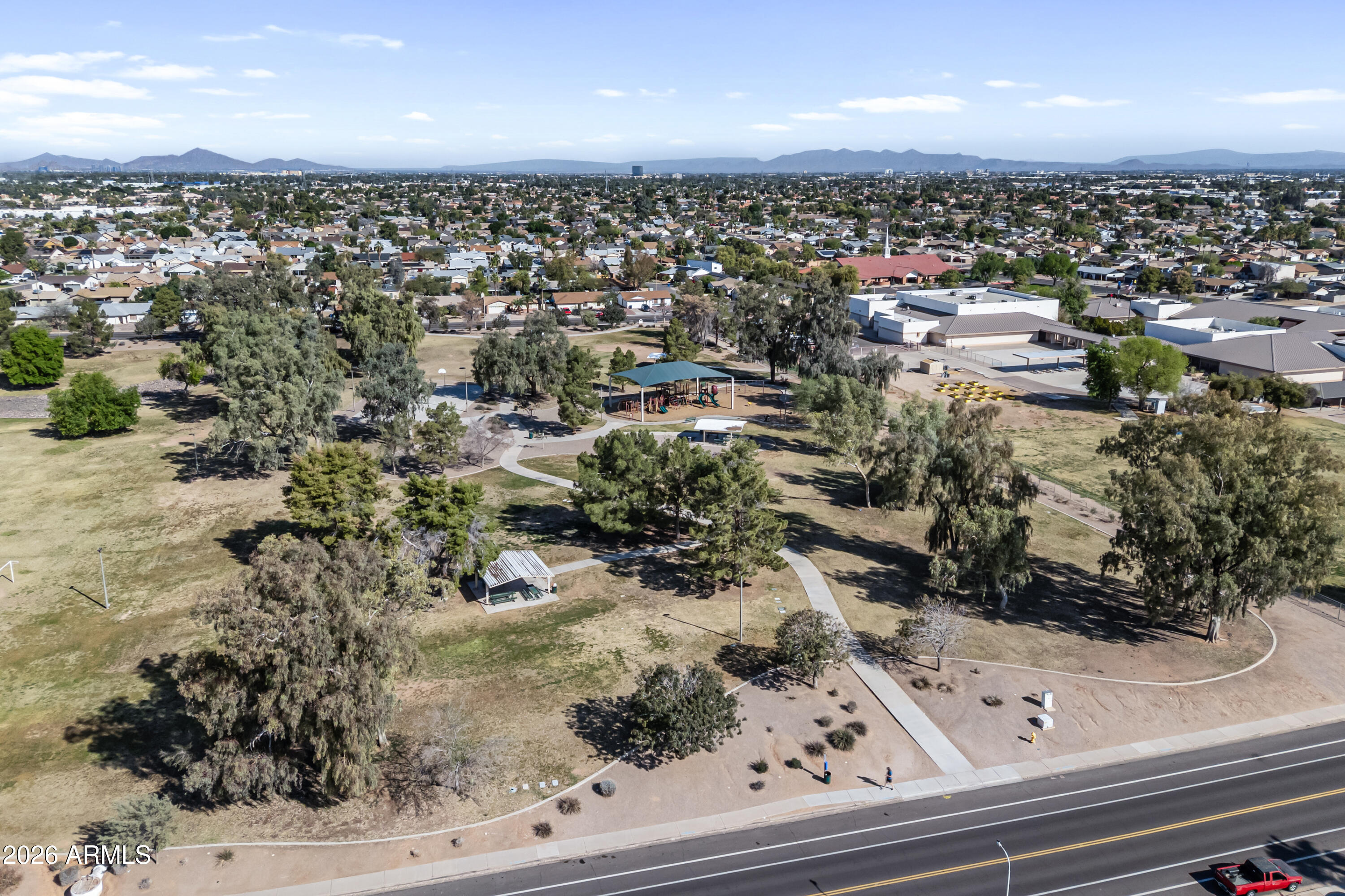 525 W El Prado Road