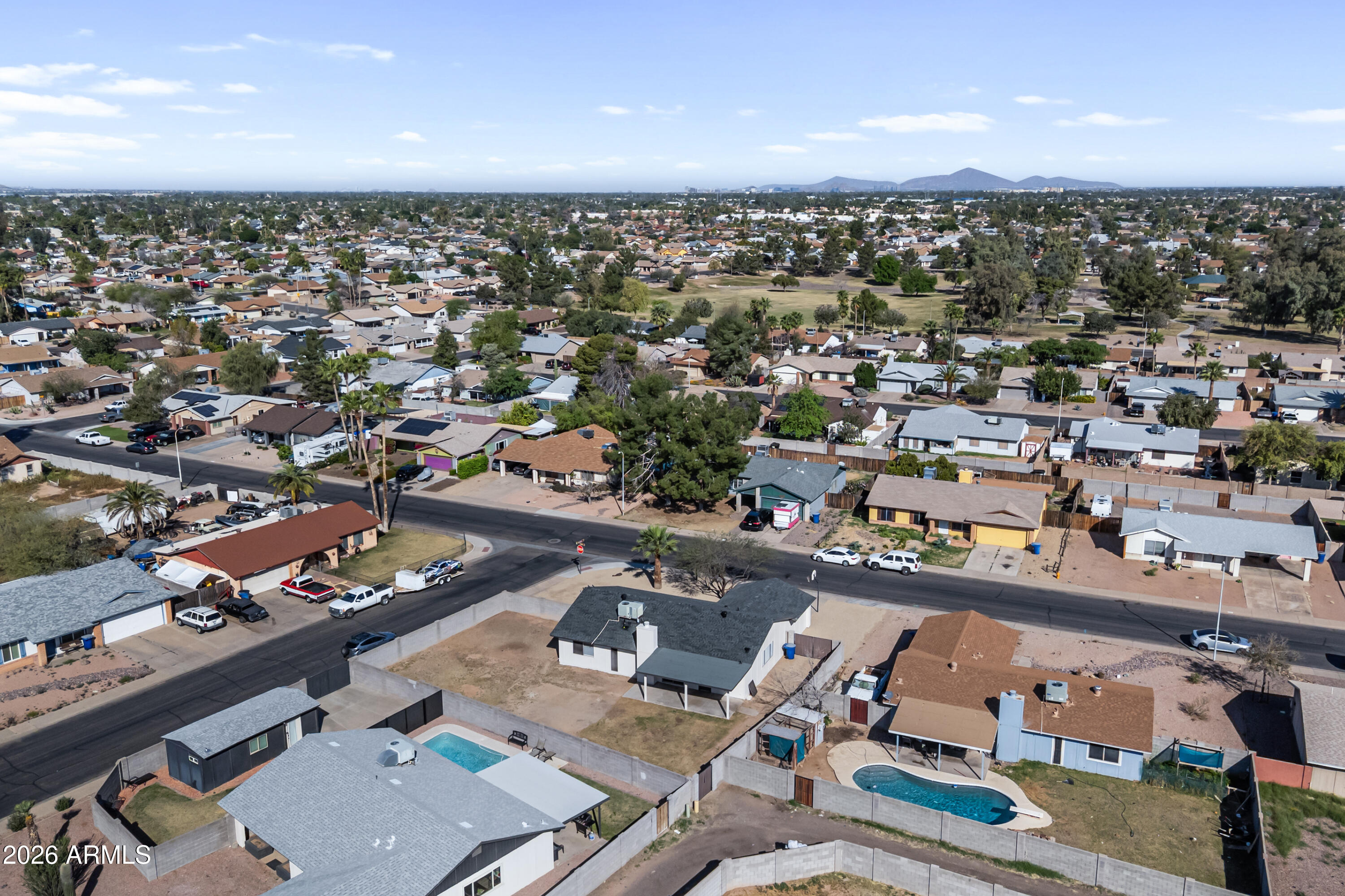 525 W El Prado Road