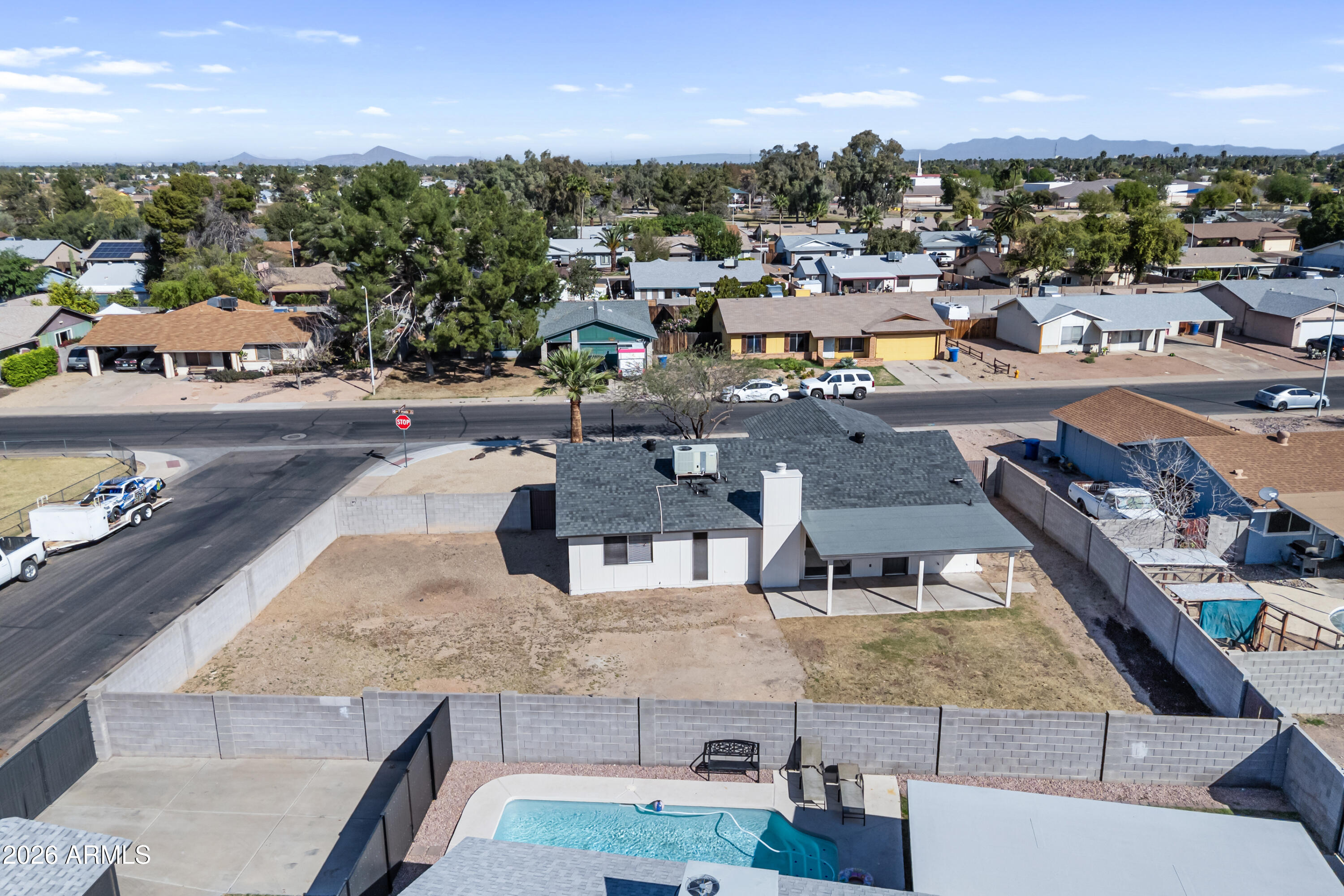 525 W El Prado Road