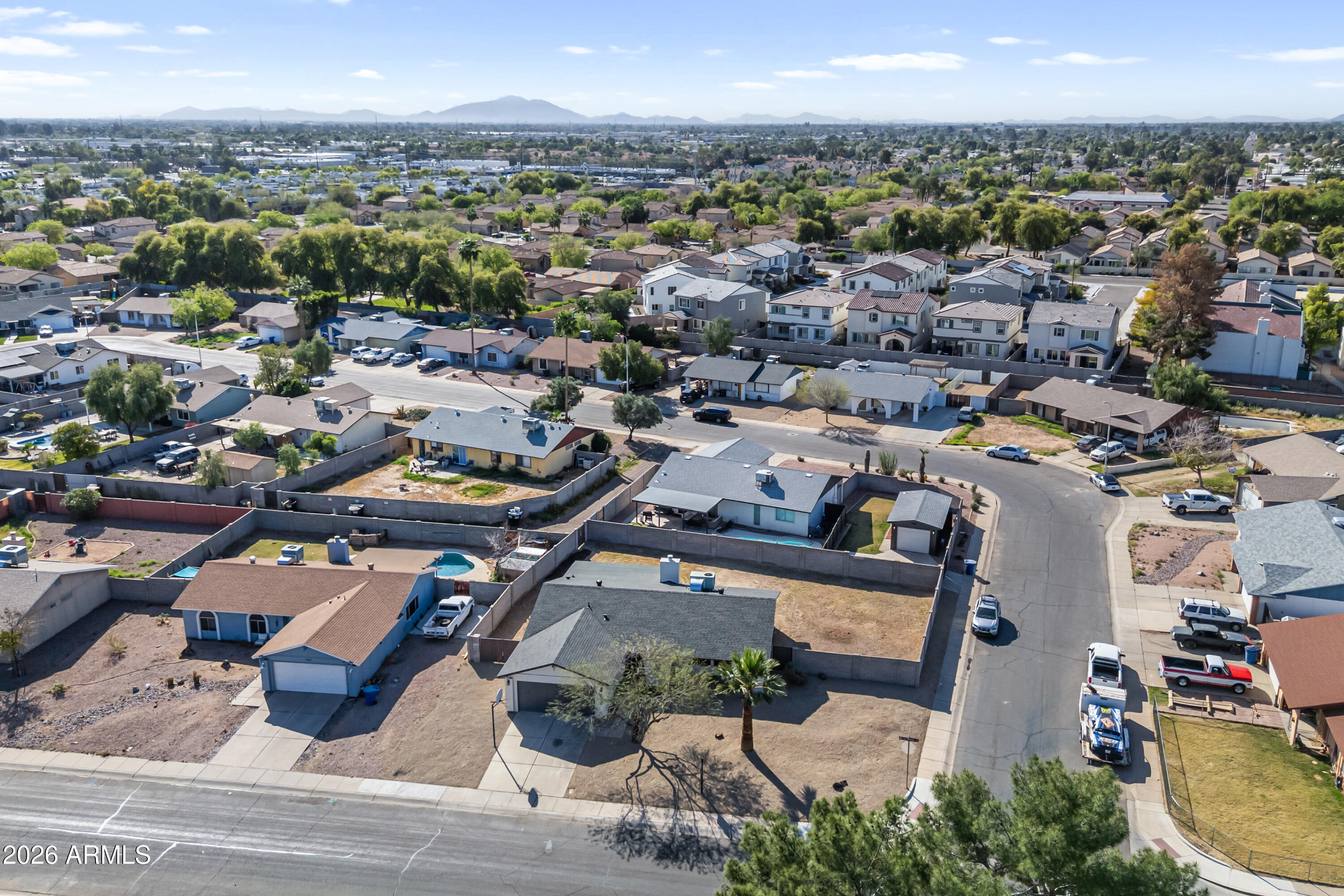 525 W El Prado Road