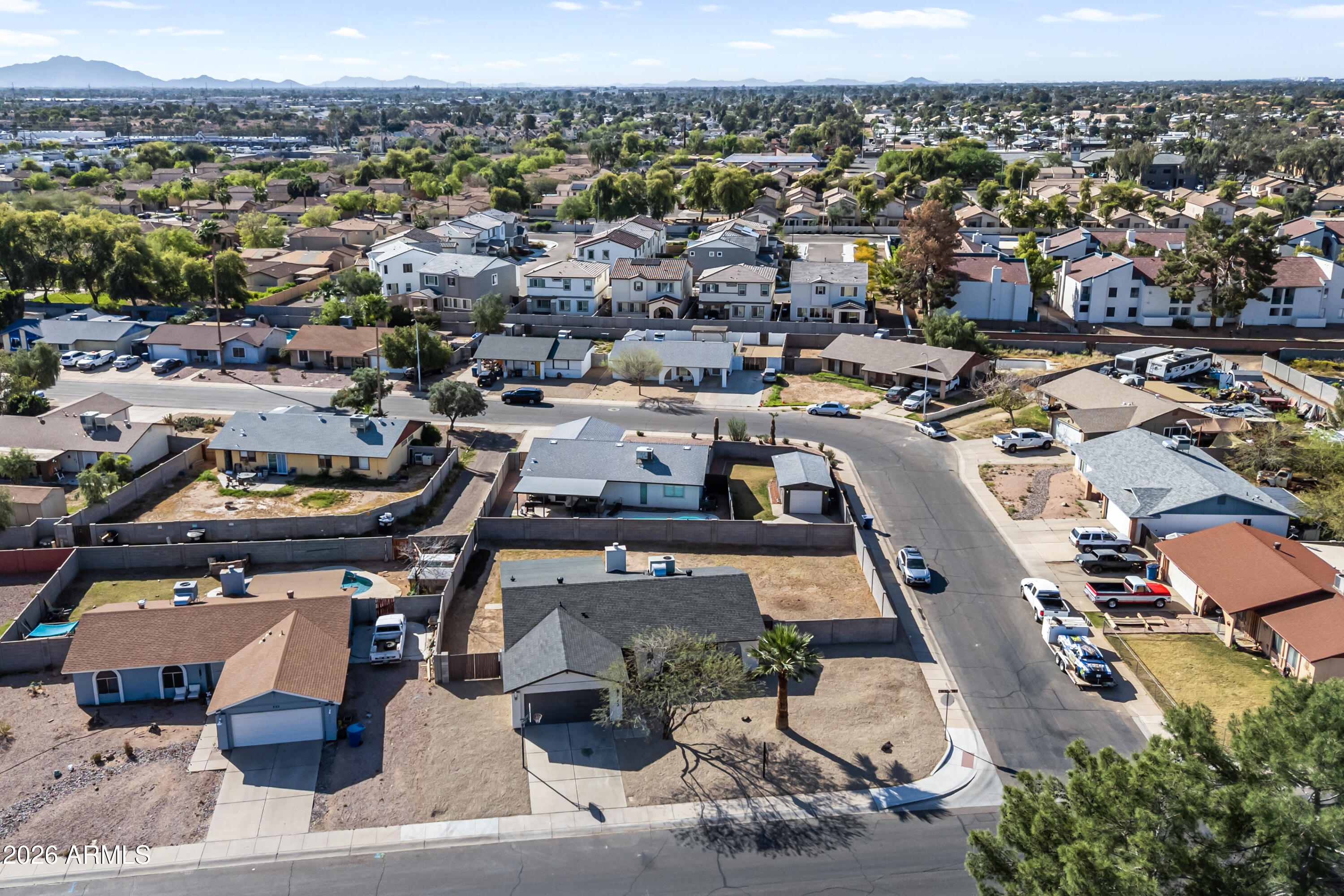 525 W El Prado Road