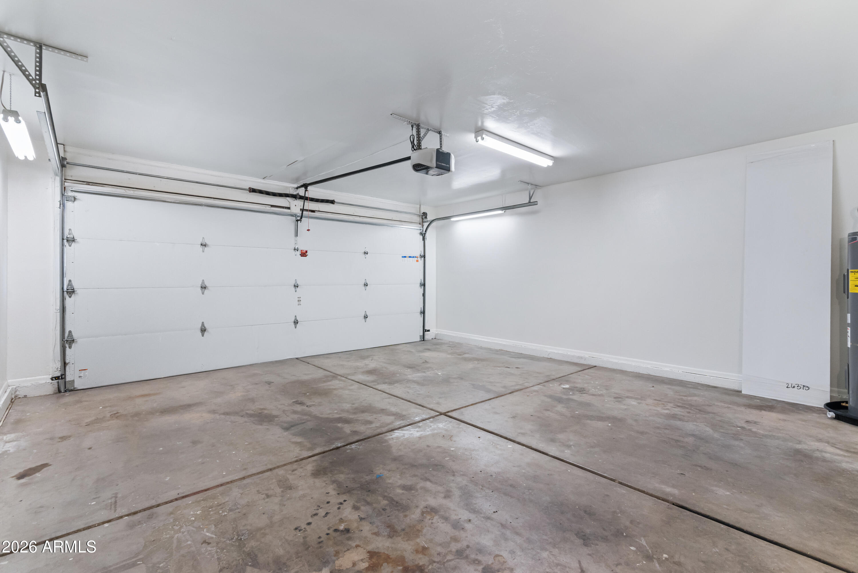 525 W El Prado Road