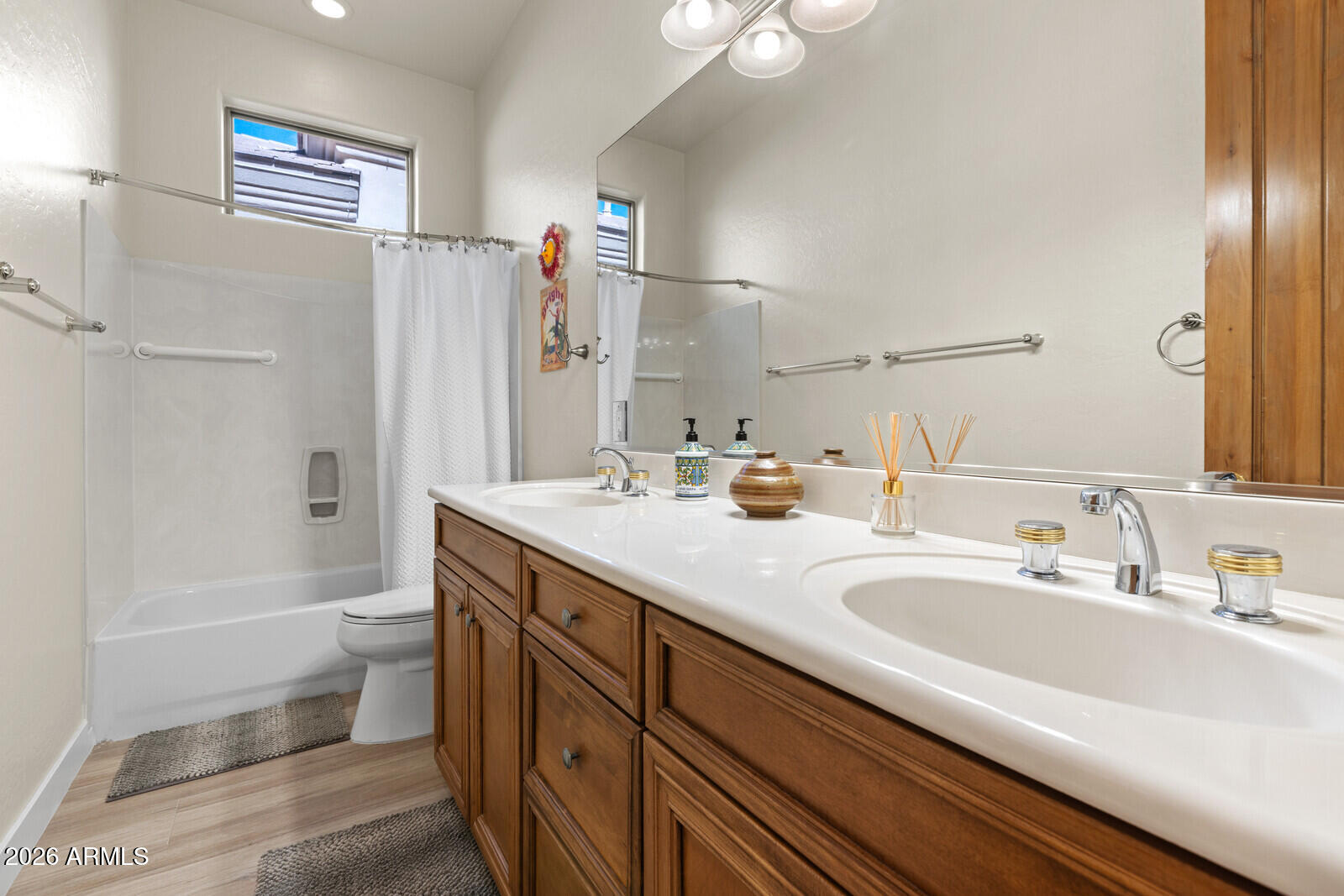 9575 E CAVALRY Drive