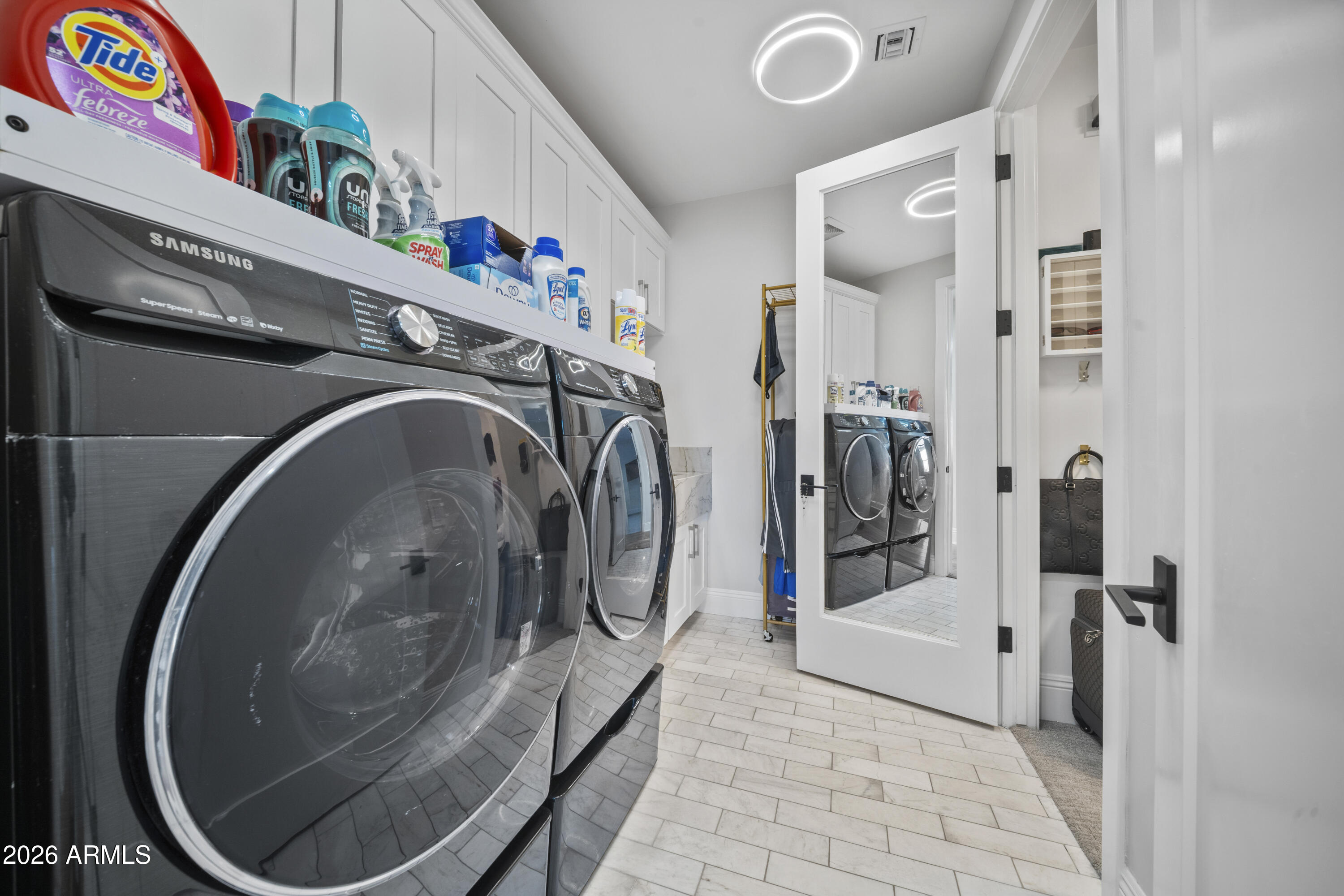 10191 E DIAMOND RIM Drive 2122