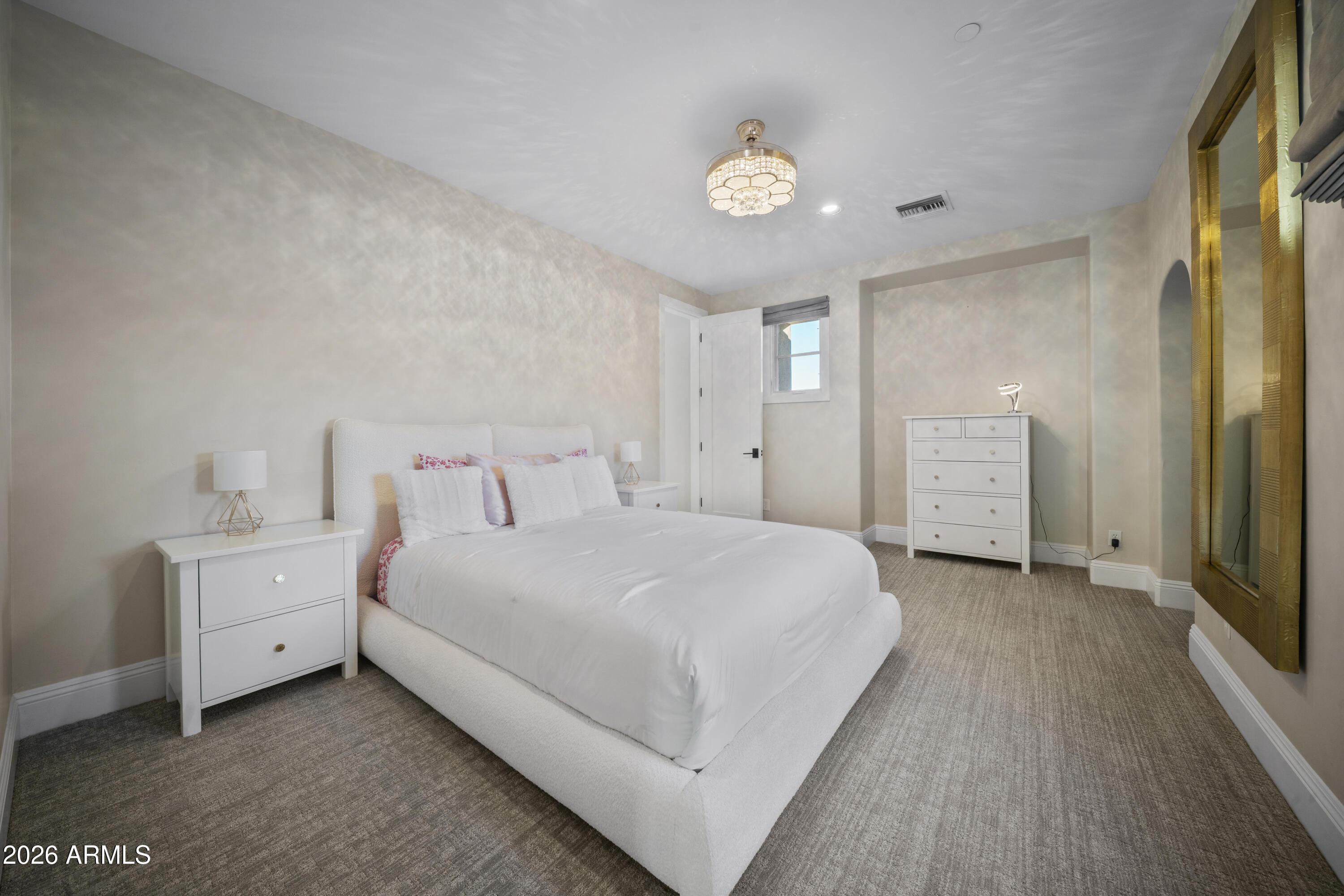 10191 E DIAMOND RIM Drive 2122