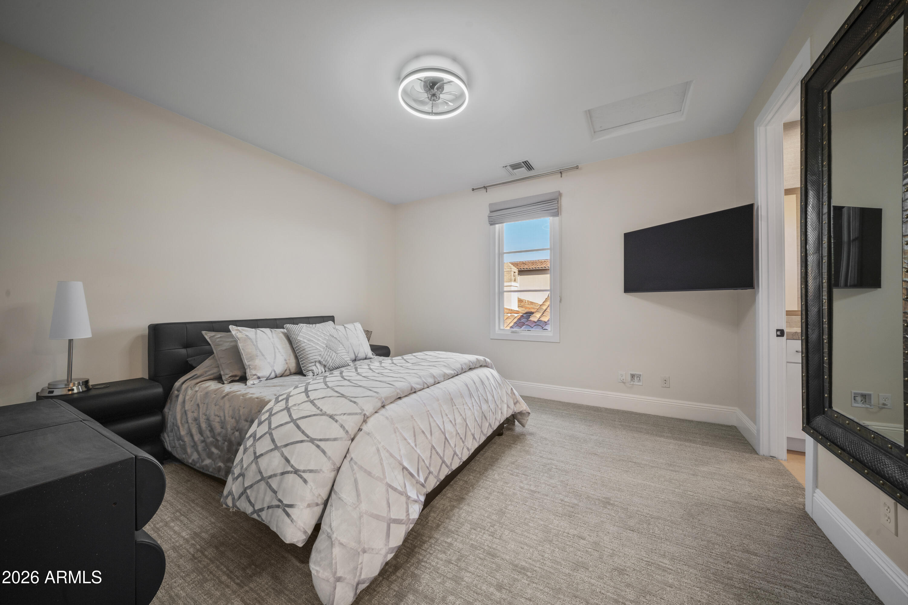 10191 E DIAMOND RIM Drive 2122