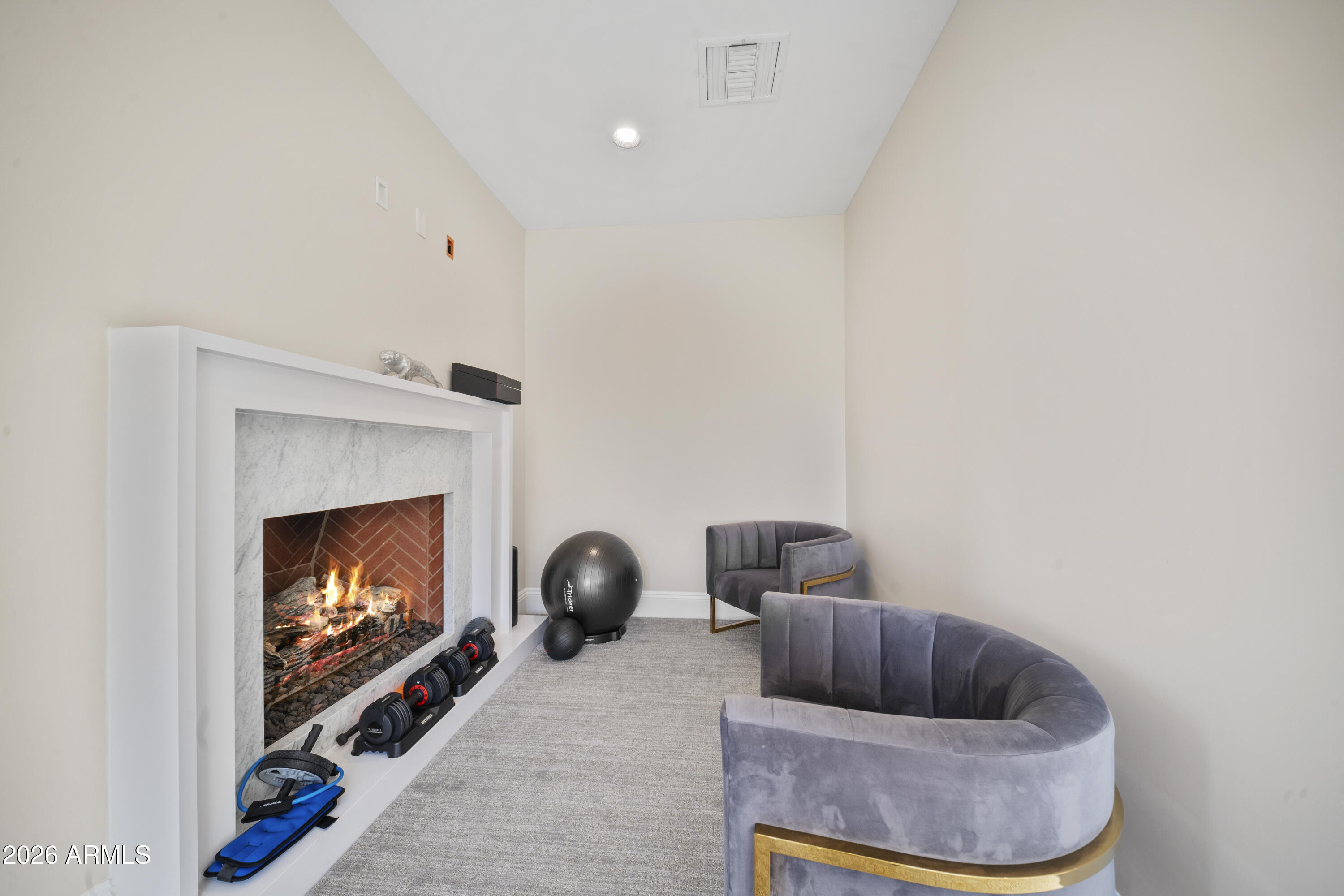 10191 E DIAMOND RIM Drive 2122