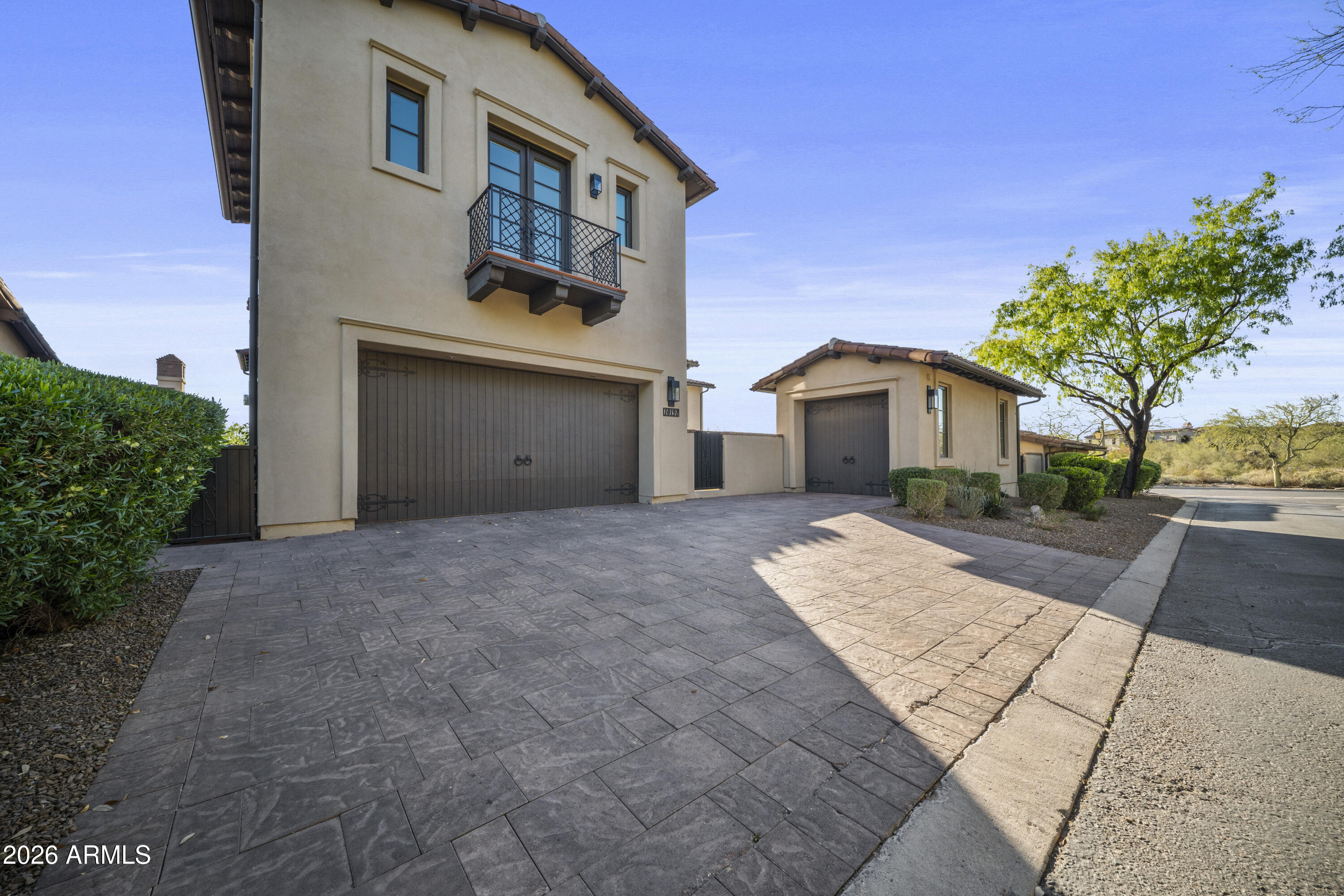 10191 E DIAMOND RIM Drive 2122