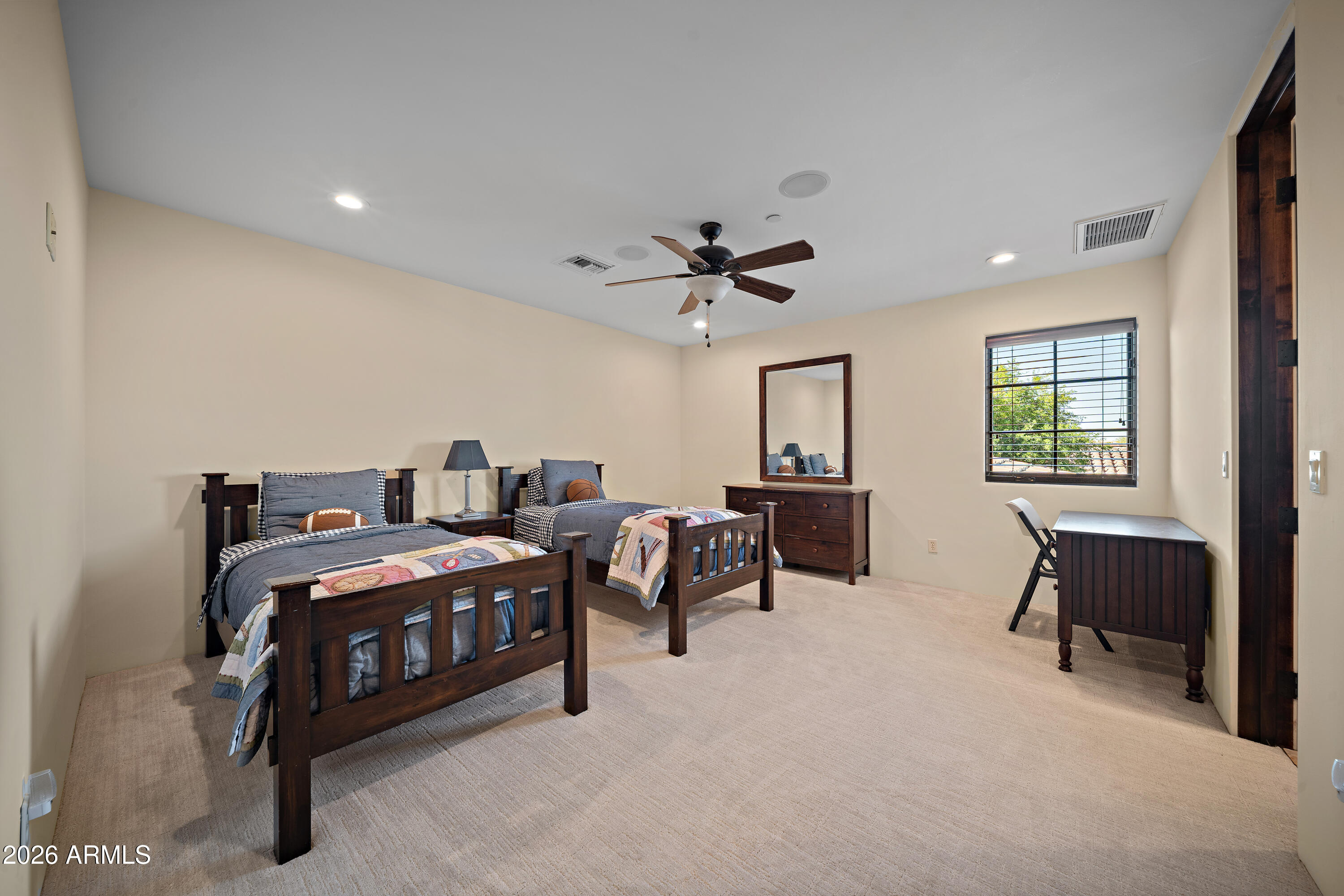 9290 E Thompson Peak Parkway 451