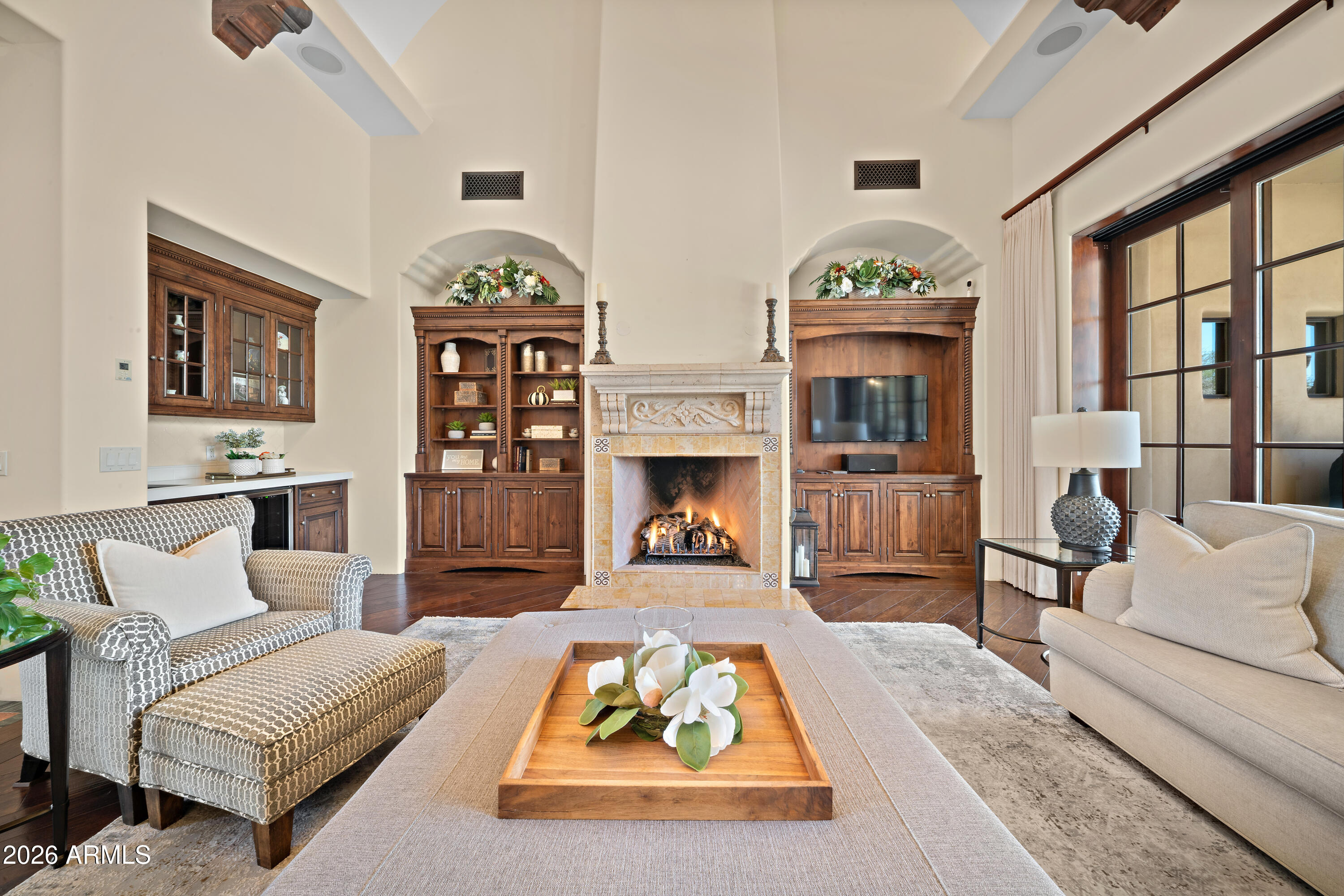 9290 E Thompson Peak Parkway 451