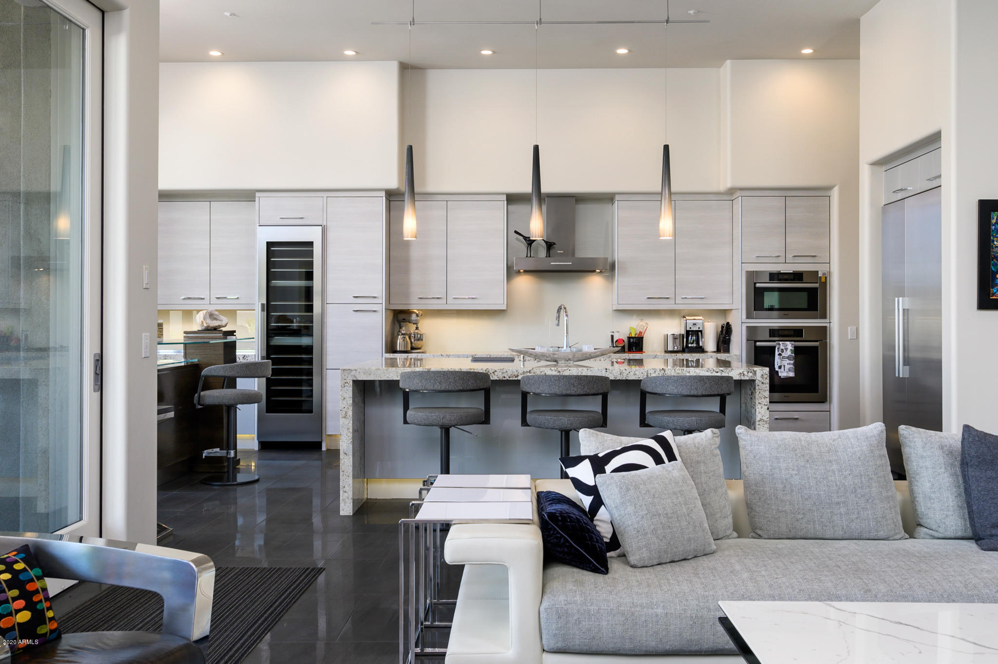 7953 E THUNDERHAWK Road