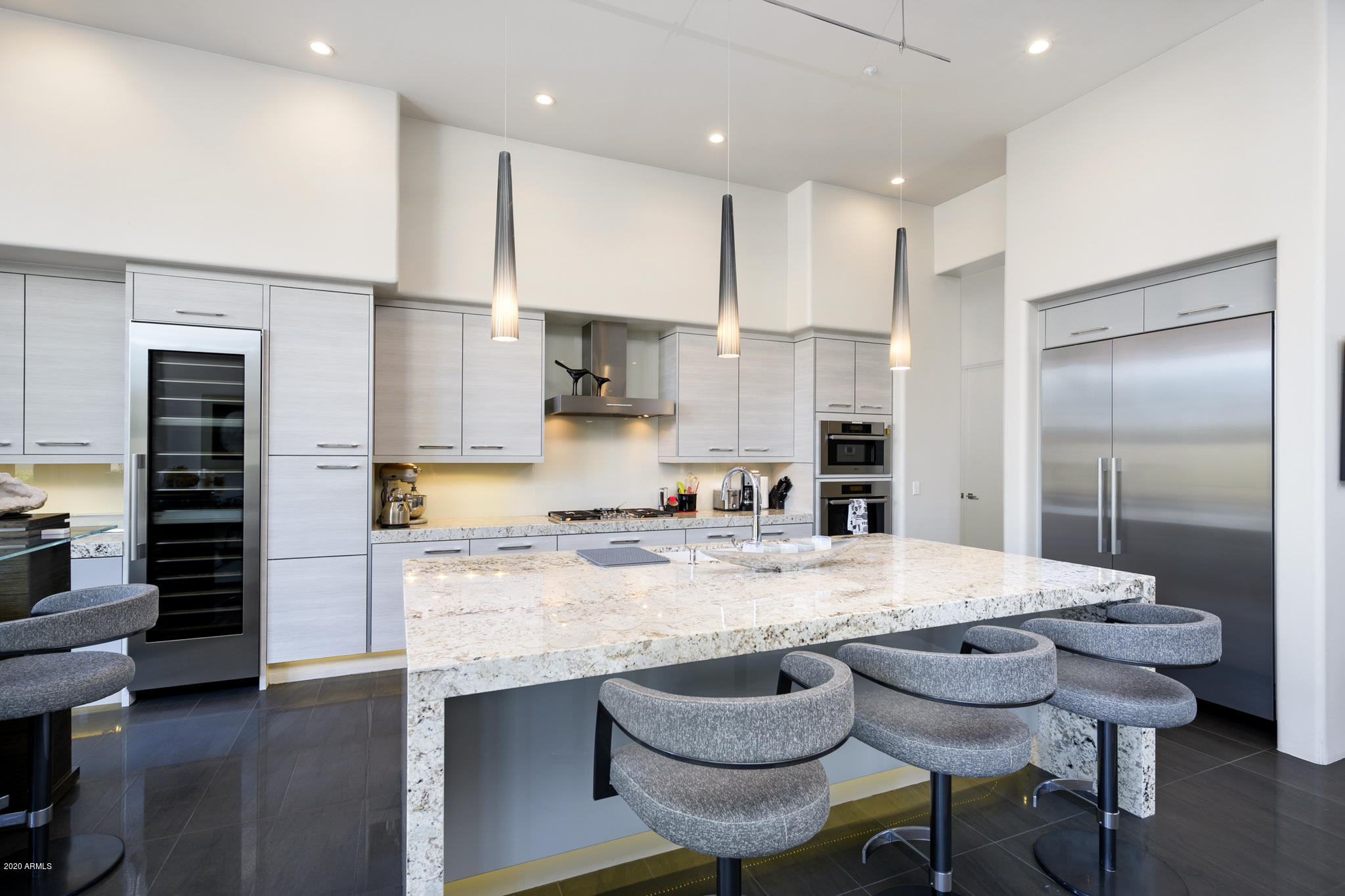 7953 E THUNDERHAWK Road