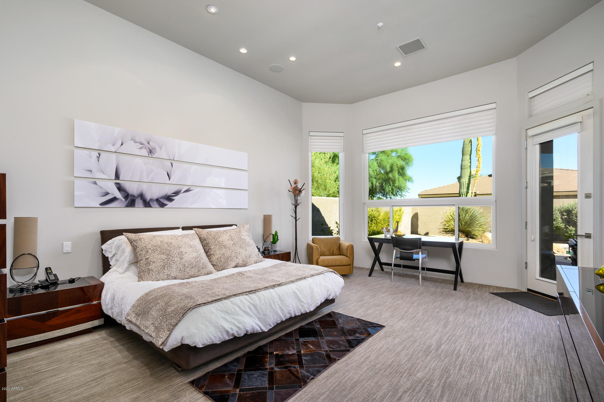 7953 E THUNDERHAWK Road