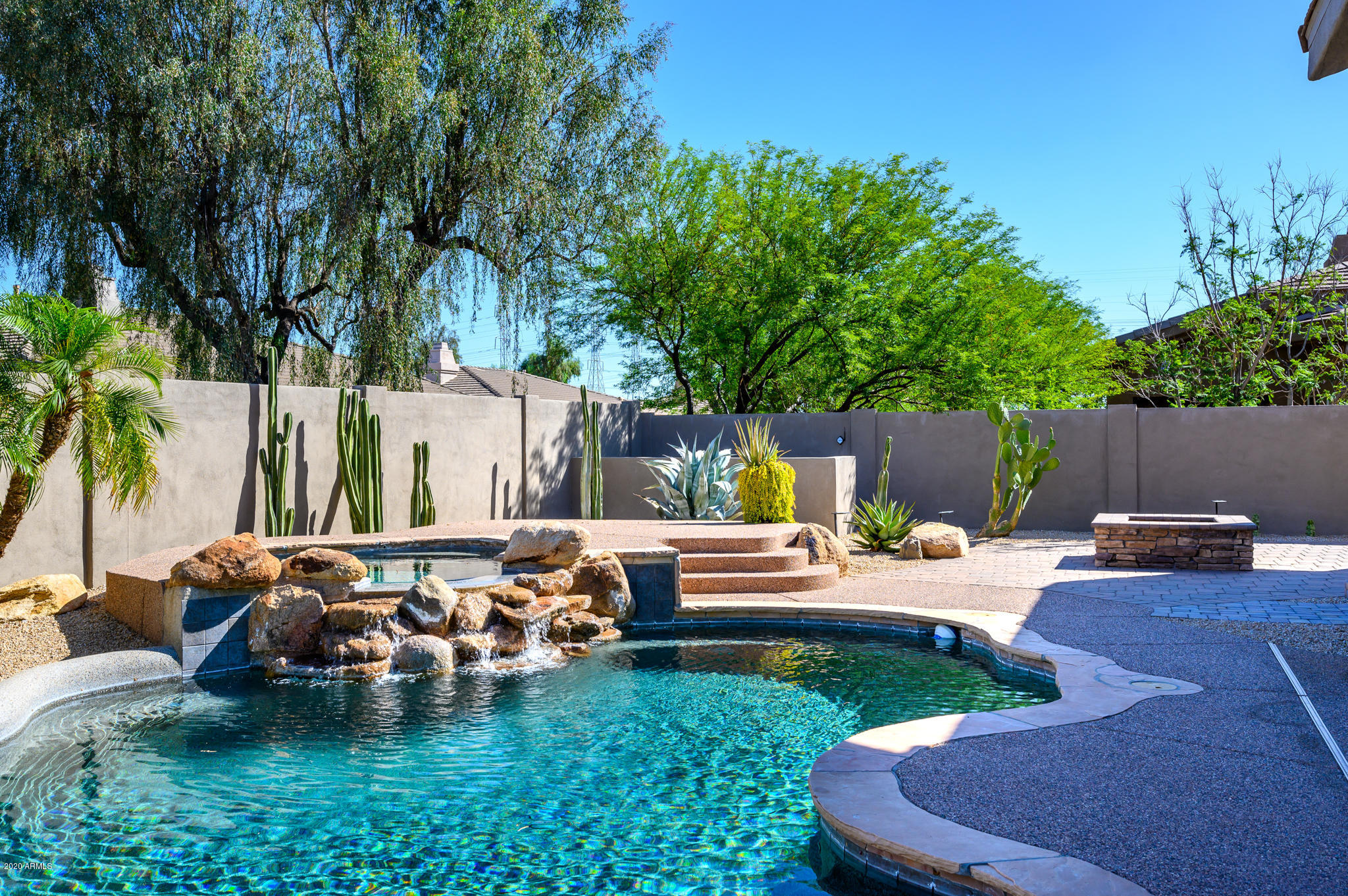 7953 E THUNDERHAWK Road