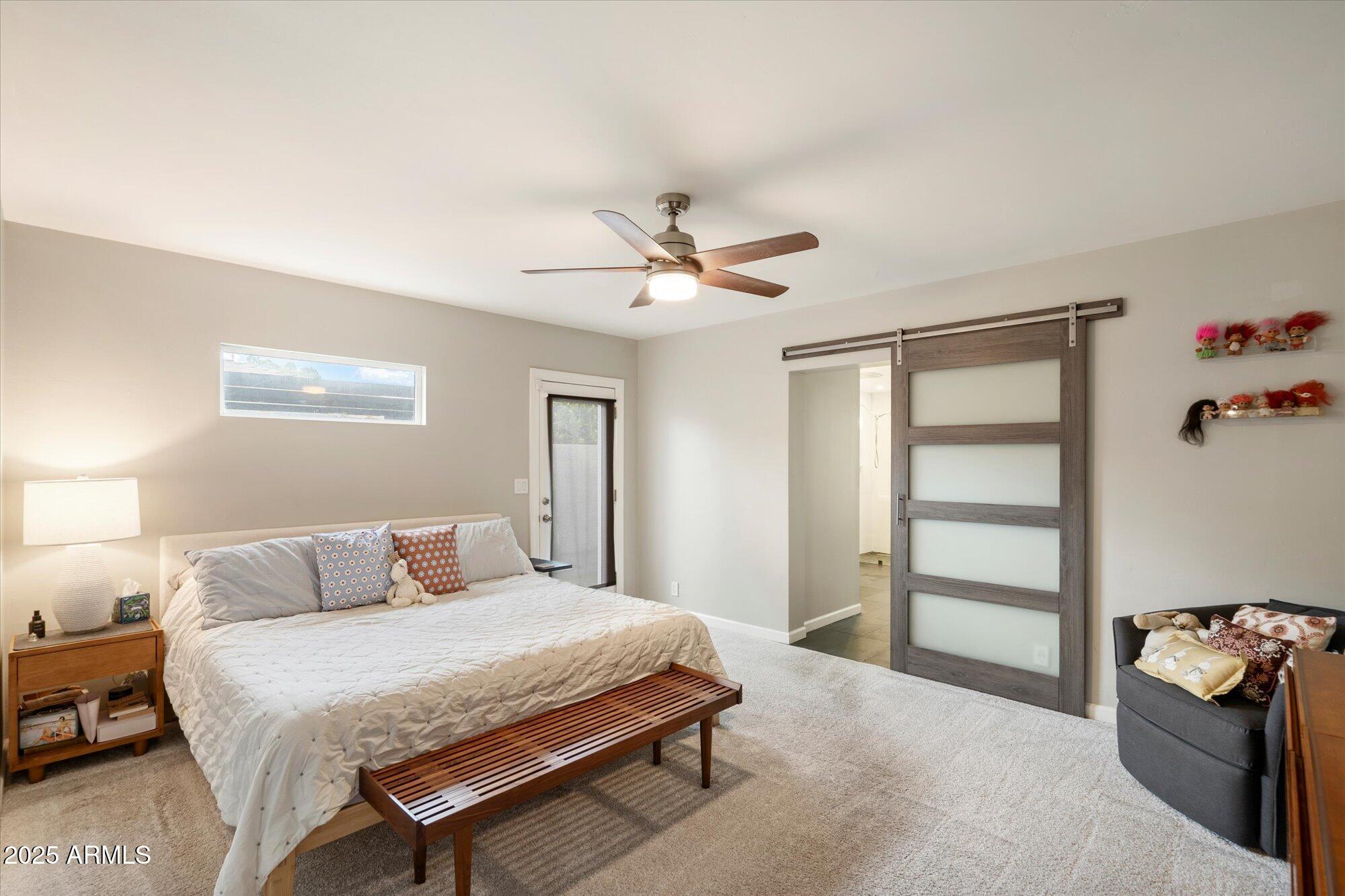 3328 E TURNEY Avenue