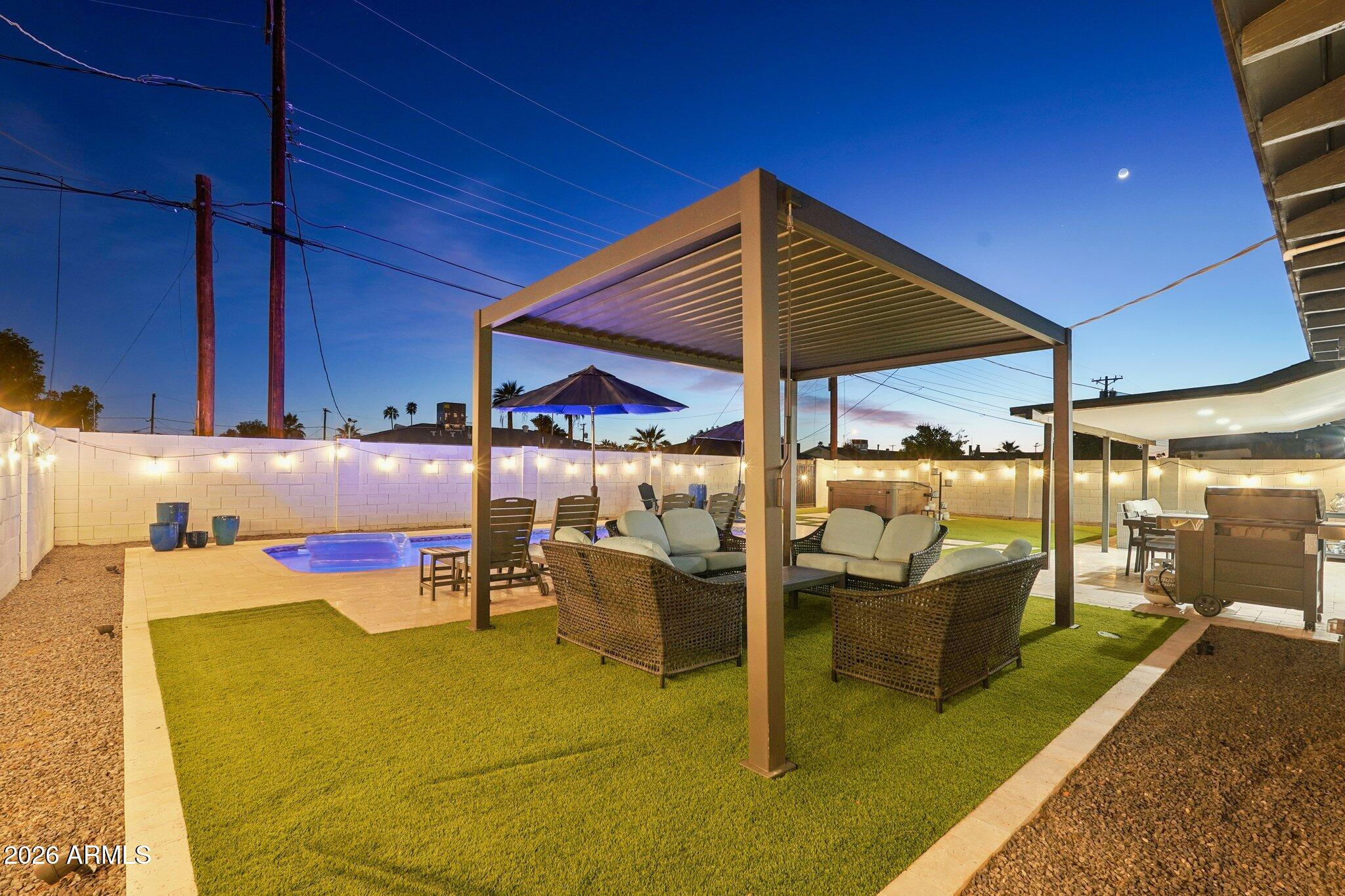 7339 E WILSHIRE Drive