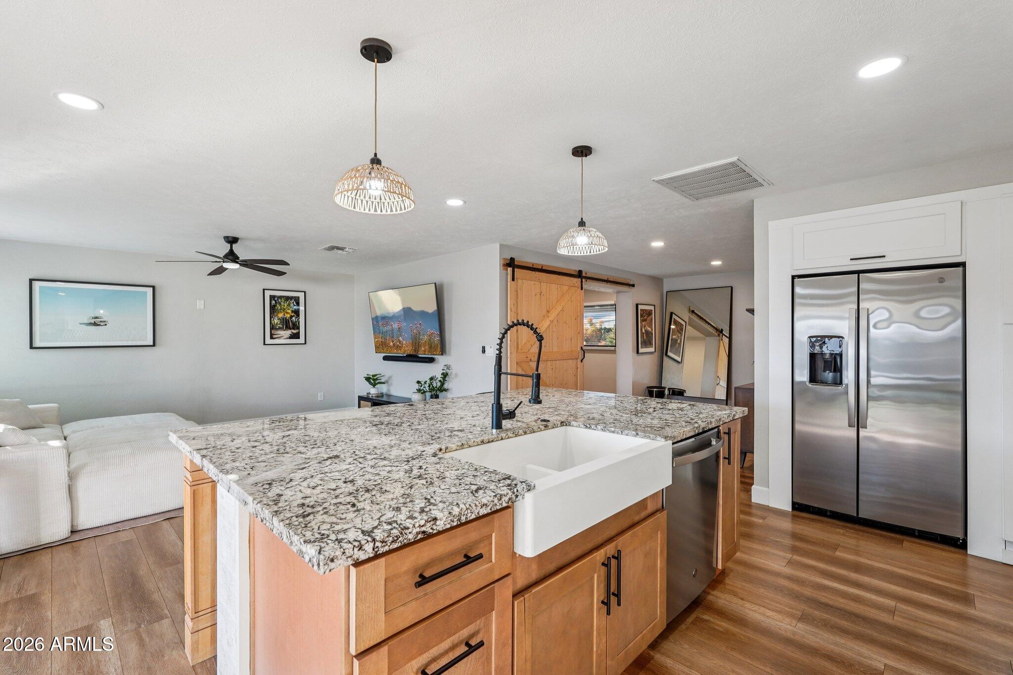 7339 E WILSHIRE Drive