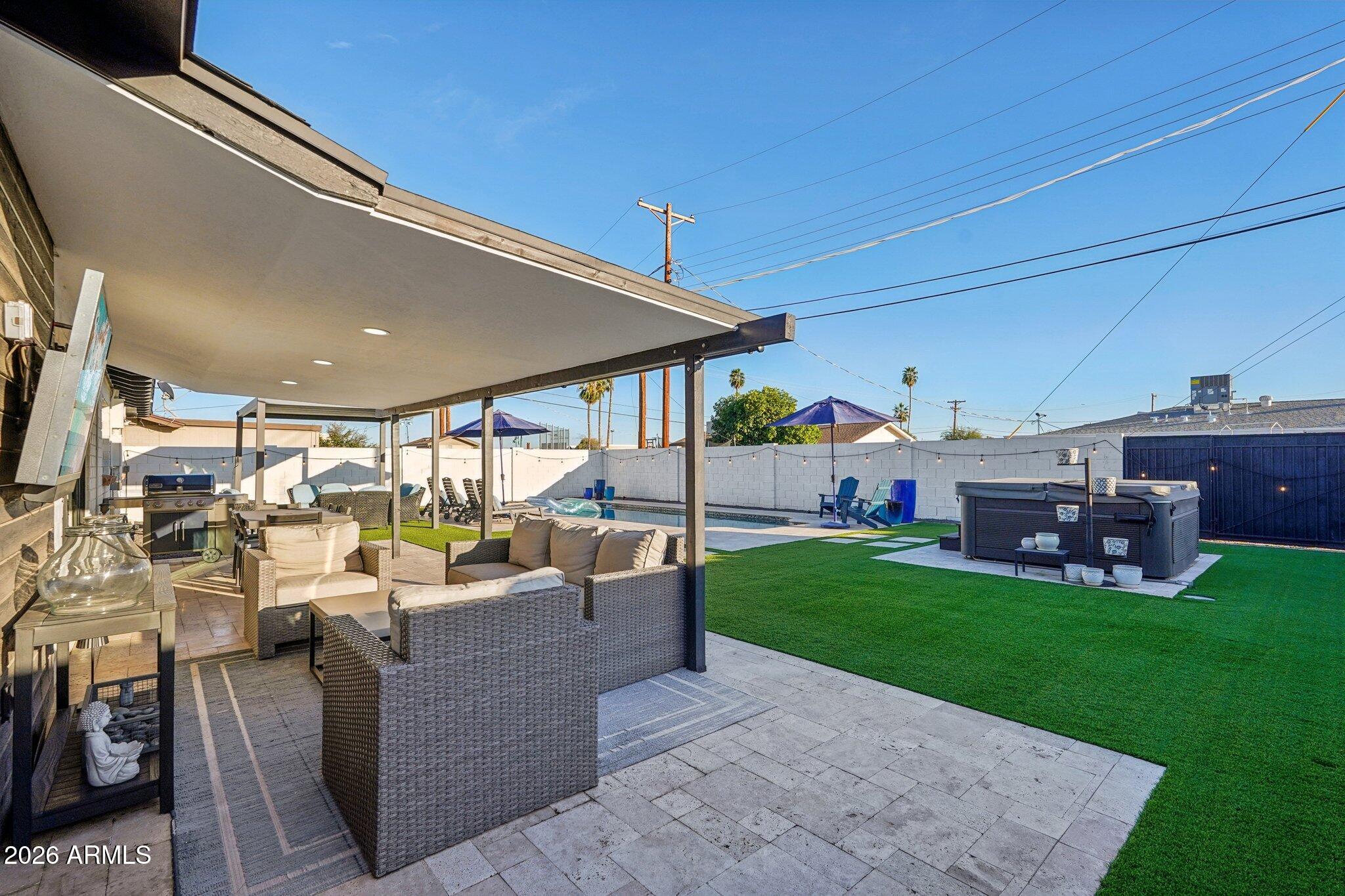 7339 E WILSHIRE Drive