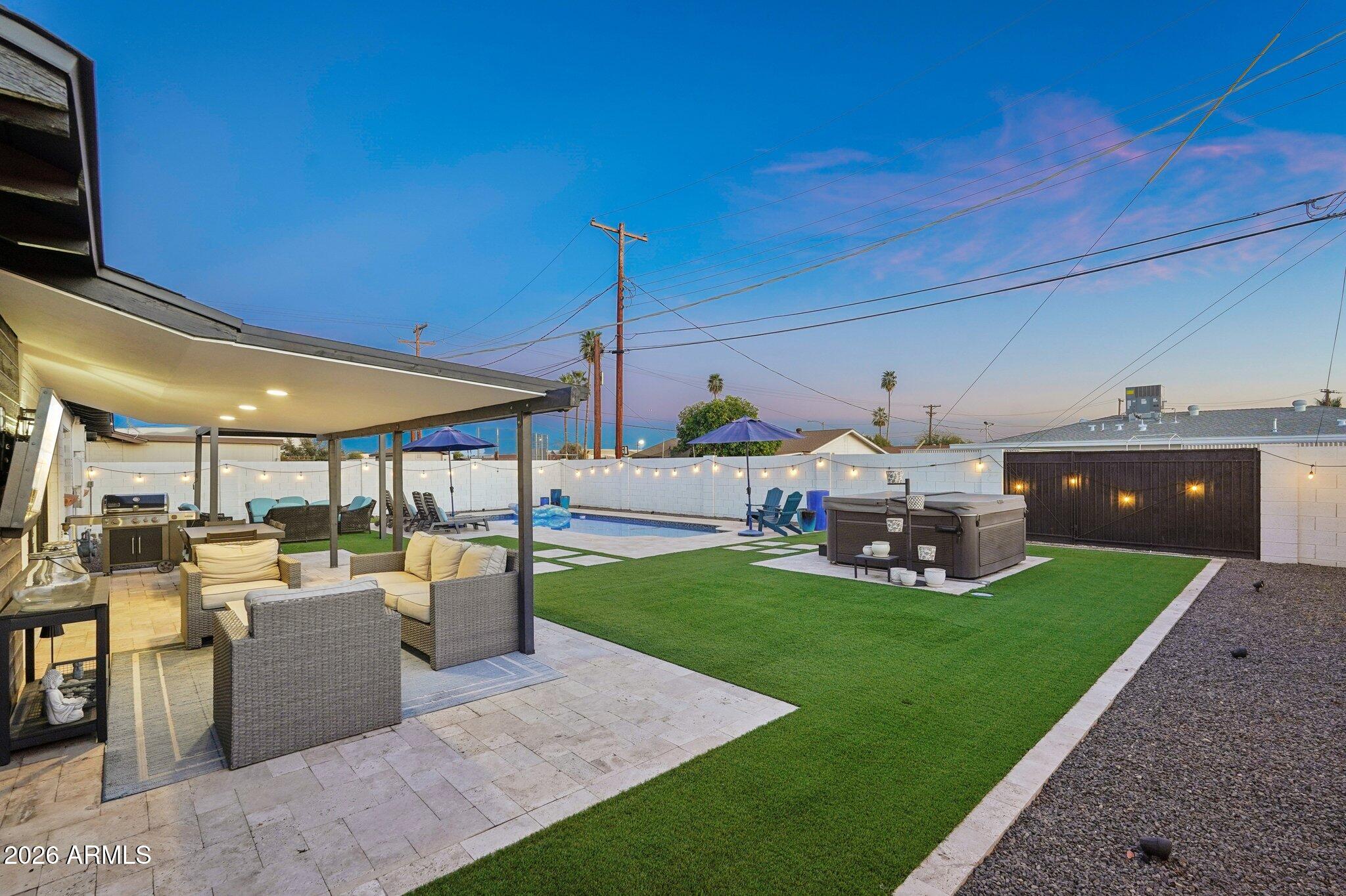 7339 E WILSHIRE Drive