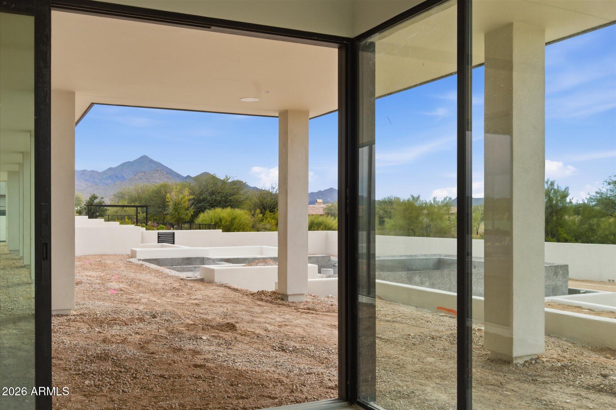 9021 E RIMROCK Drive