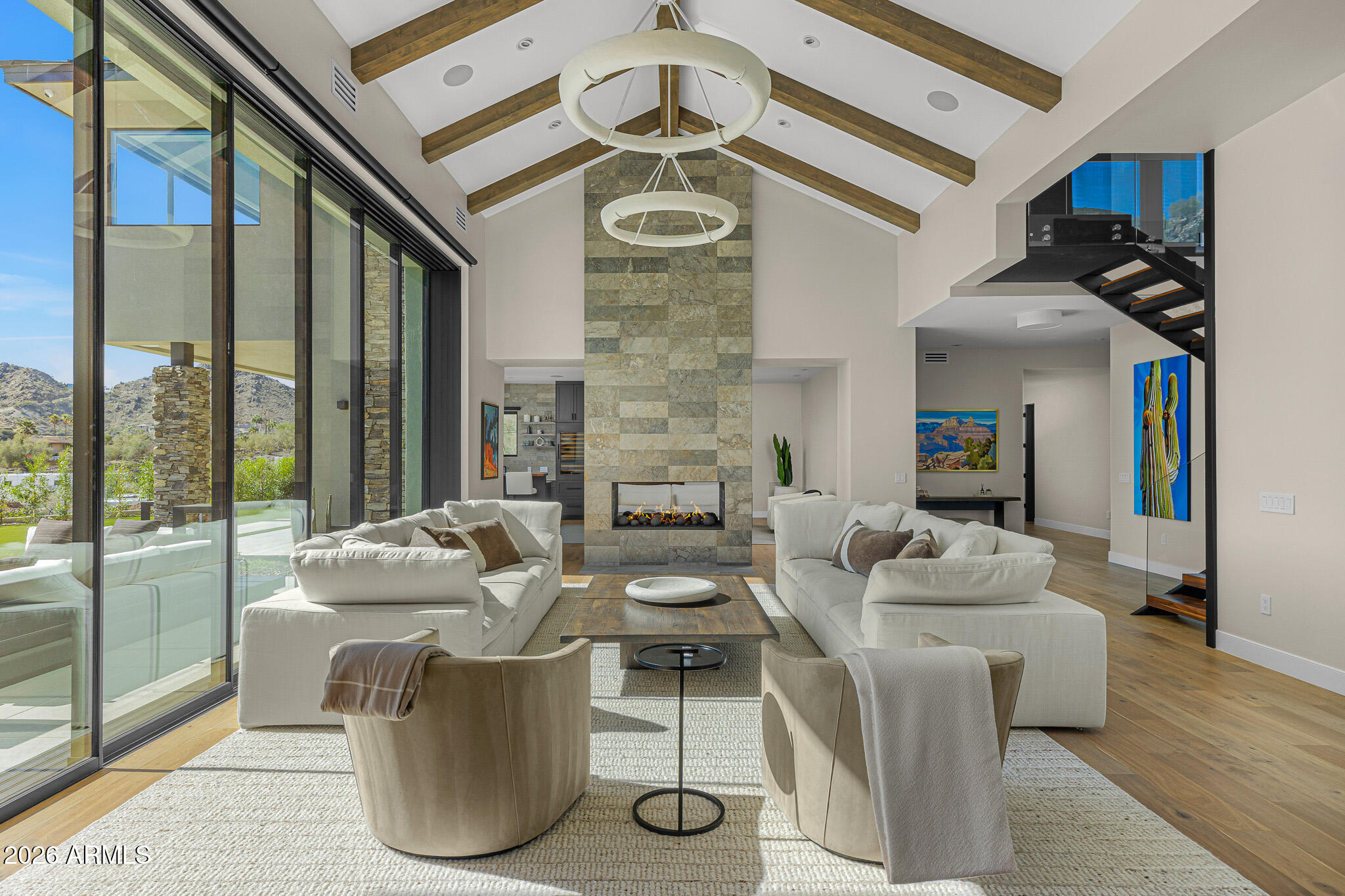 7540 N LAKESIDE Lane