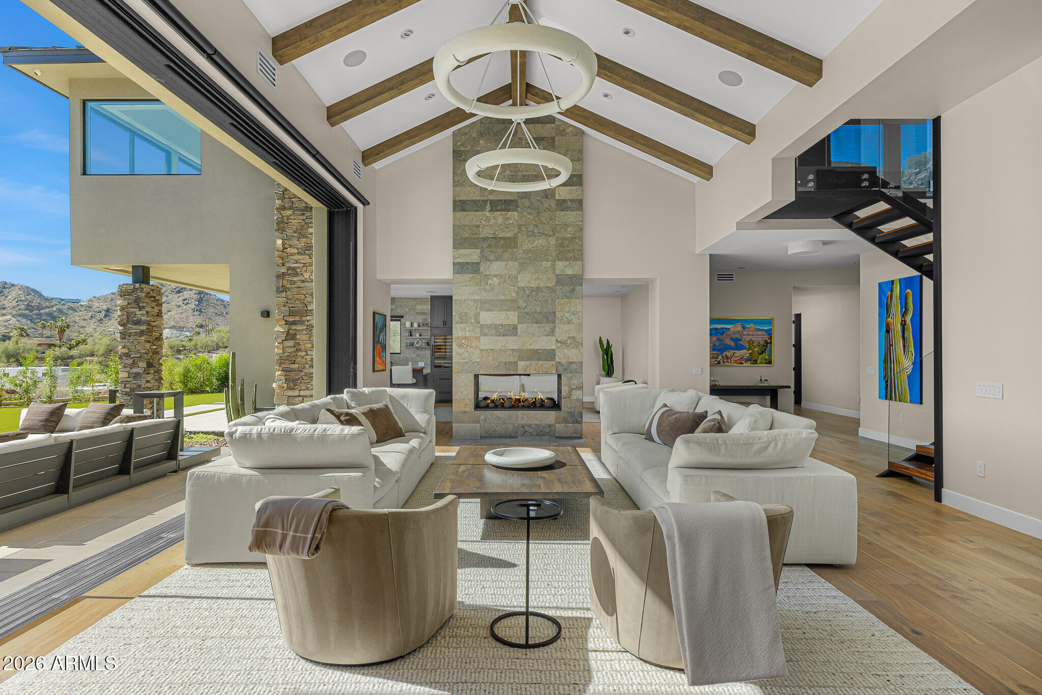 7540 N LAKESIDE Lane