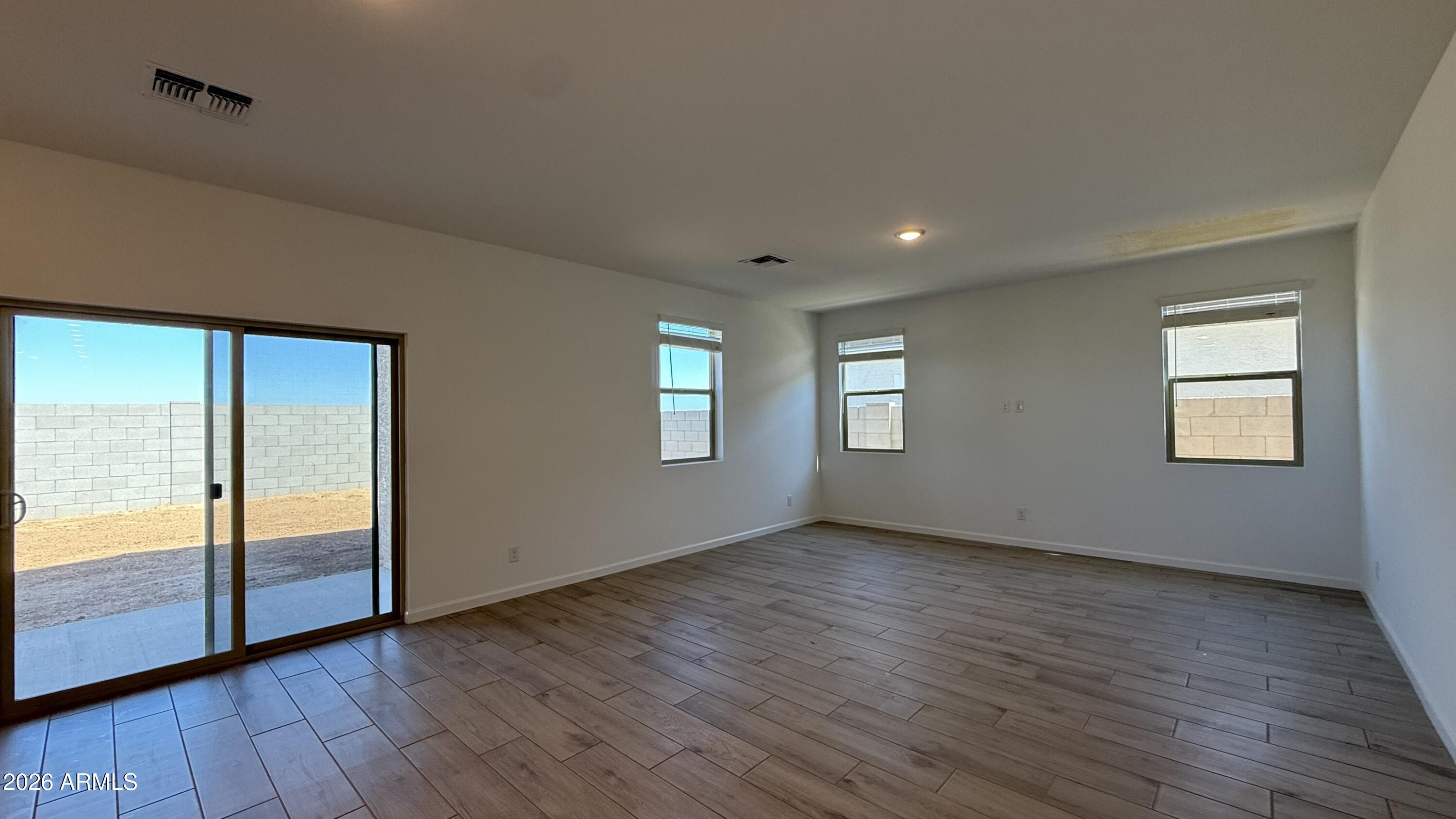 47638 W MOELLER Road