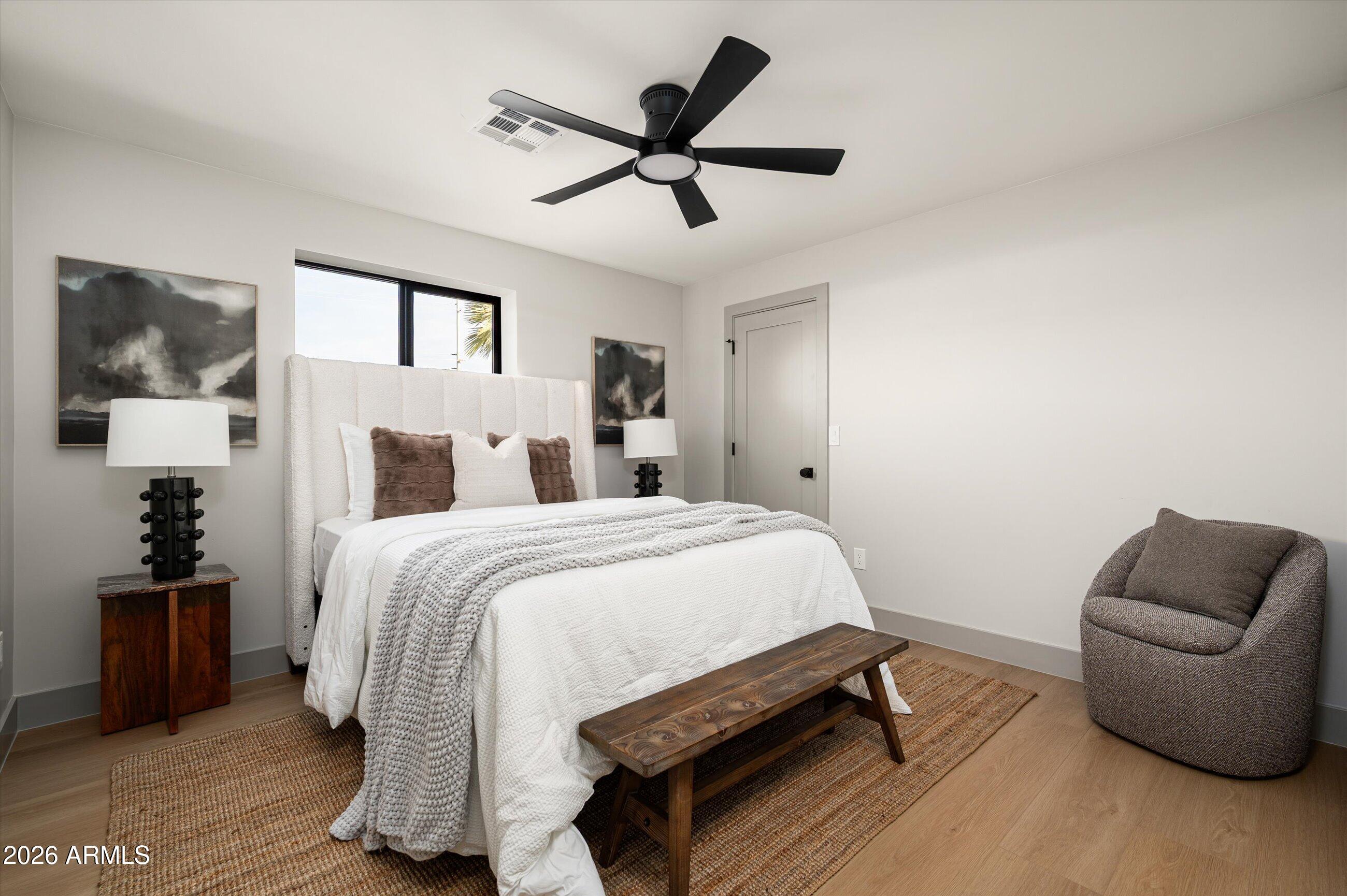 7121 E LARKSPUR Drive