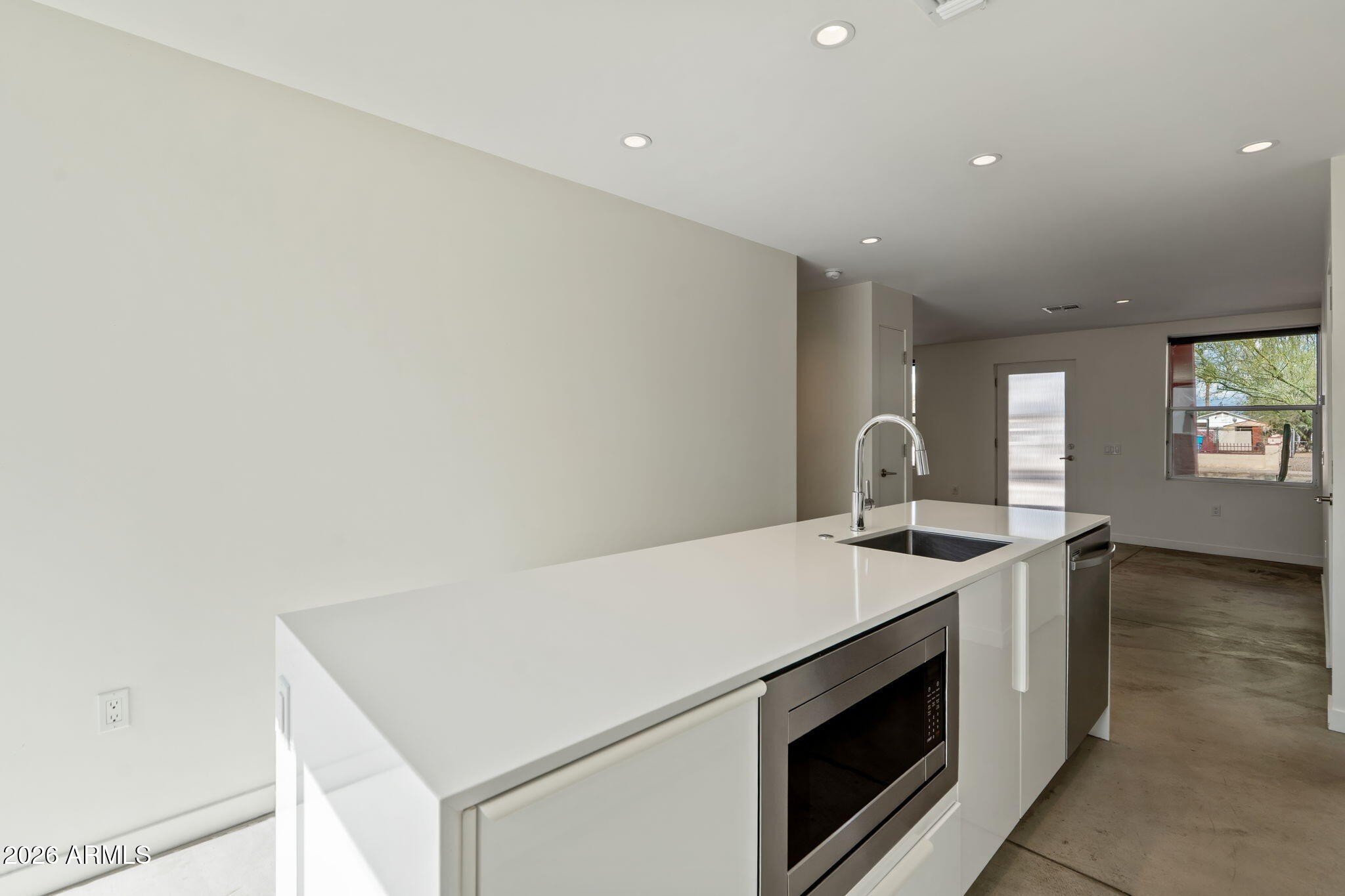 1337 E Polk Street 10