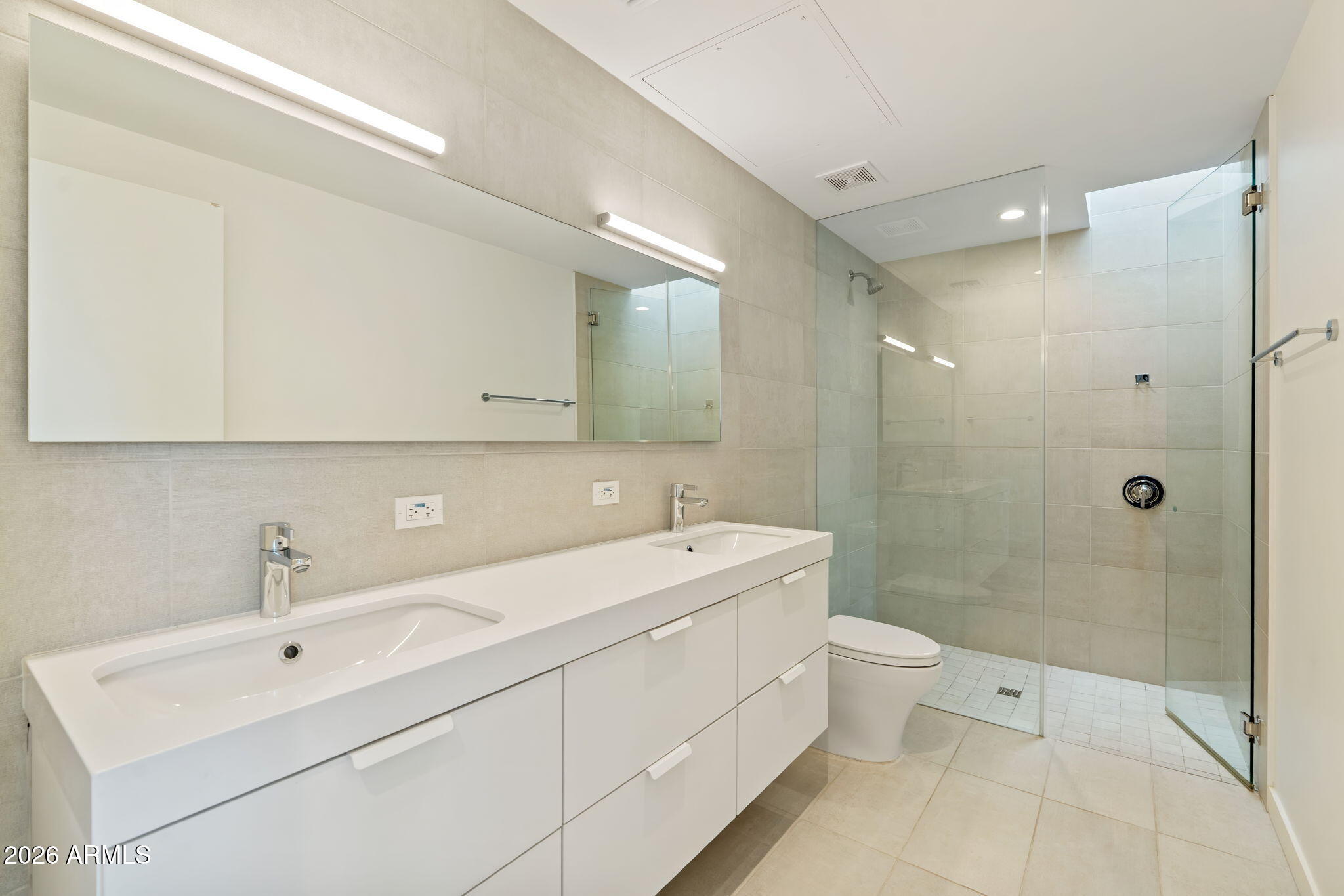 1337 E Polk Street 7