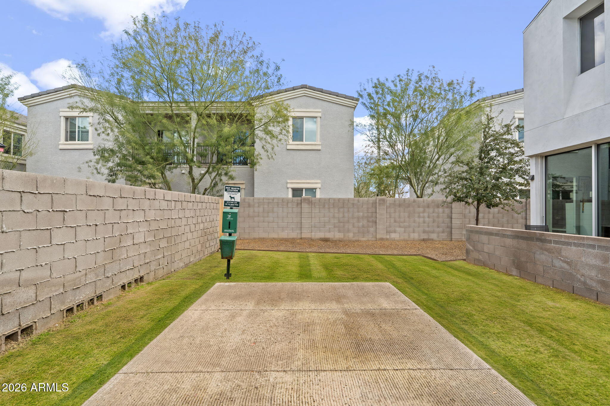 1337 E Polk Street 7