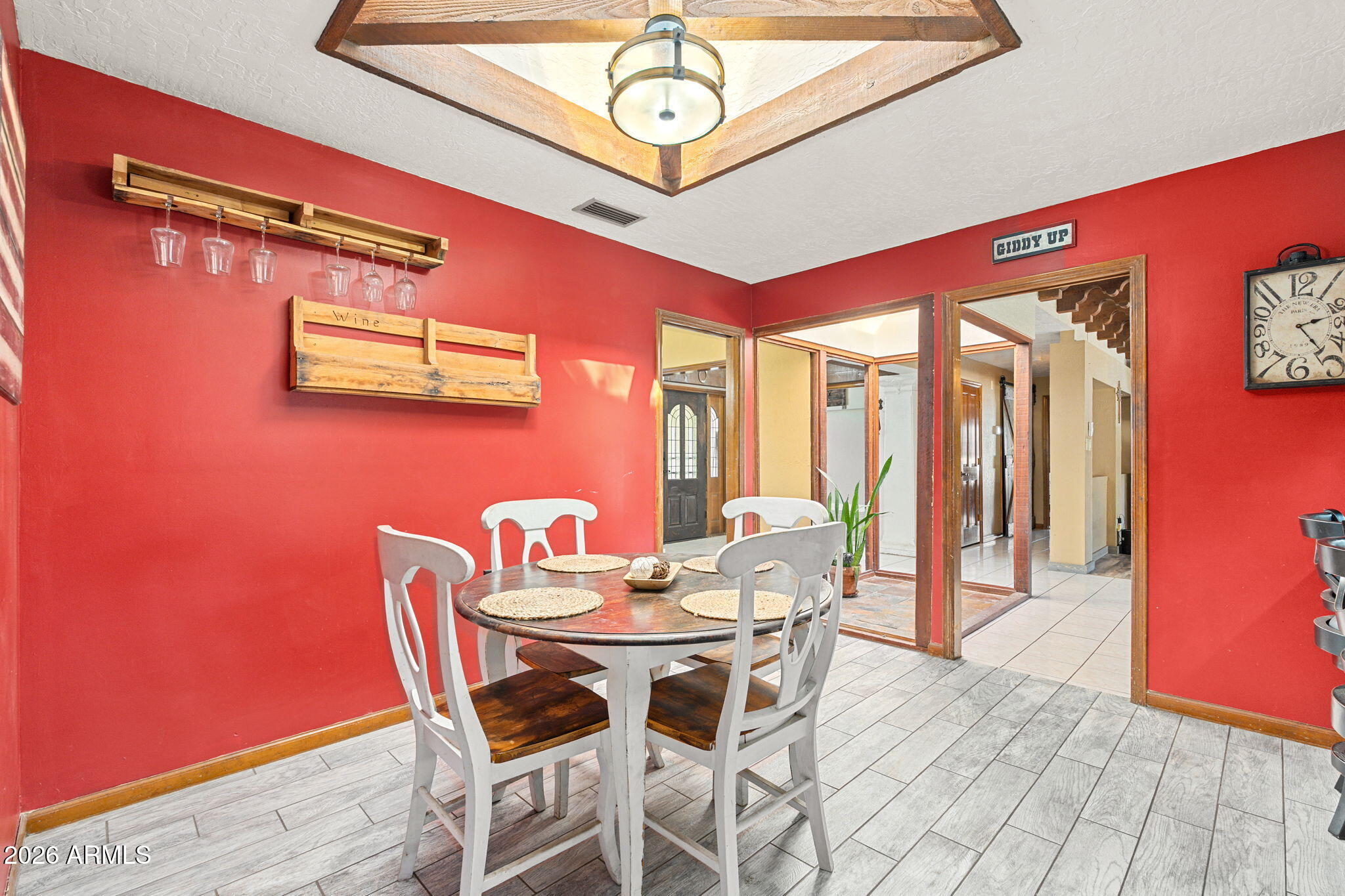 1825 E ELMWOOD Street