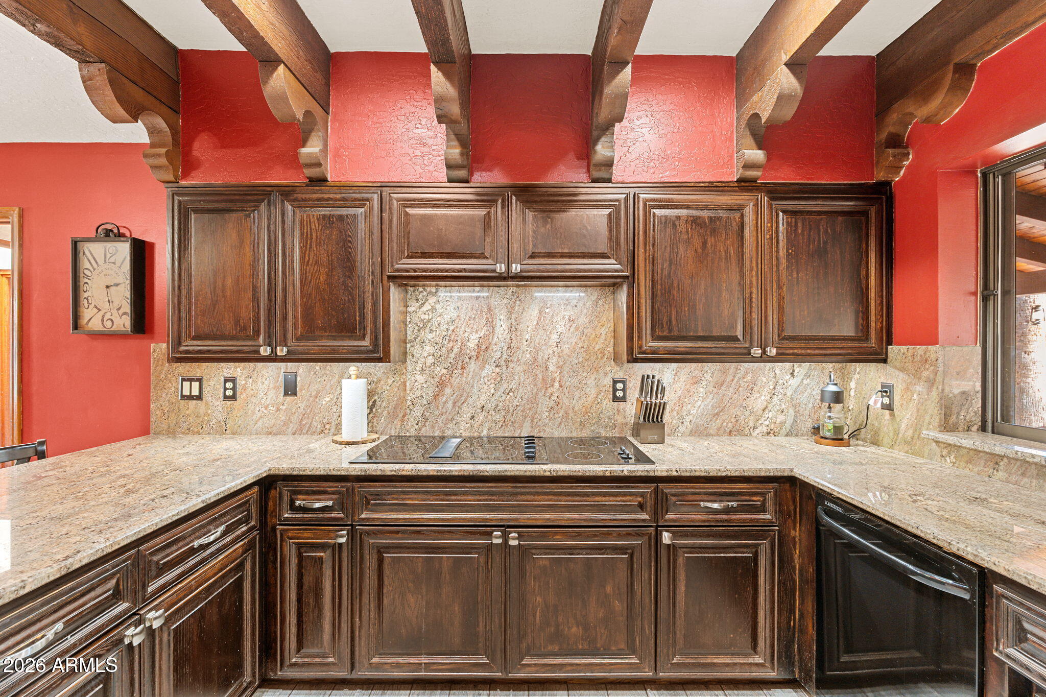 1825 E ELMWOOD Street