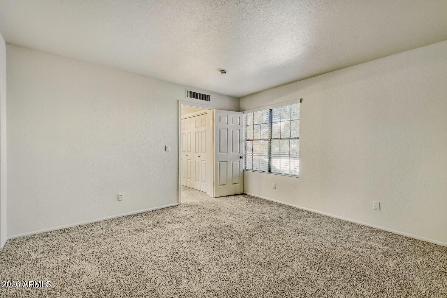 8870 S HEATHER Drive