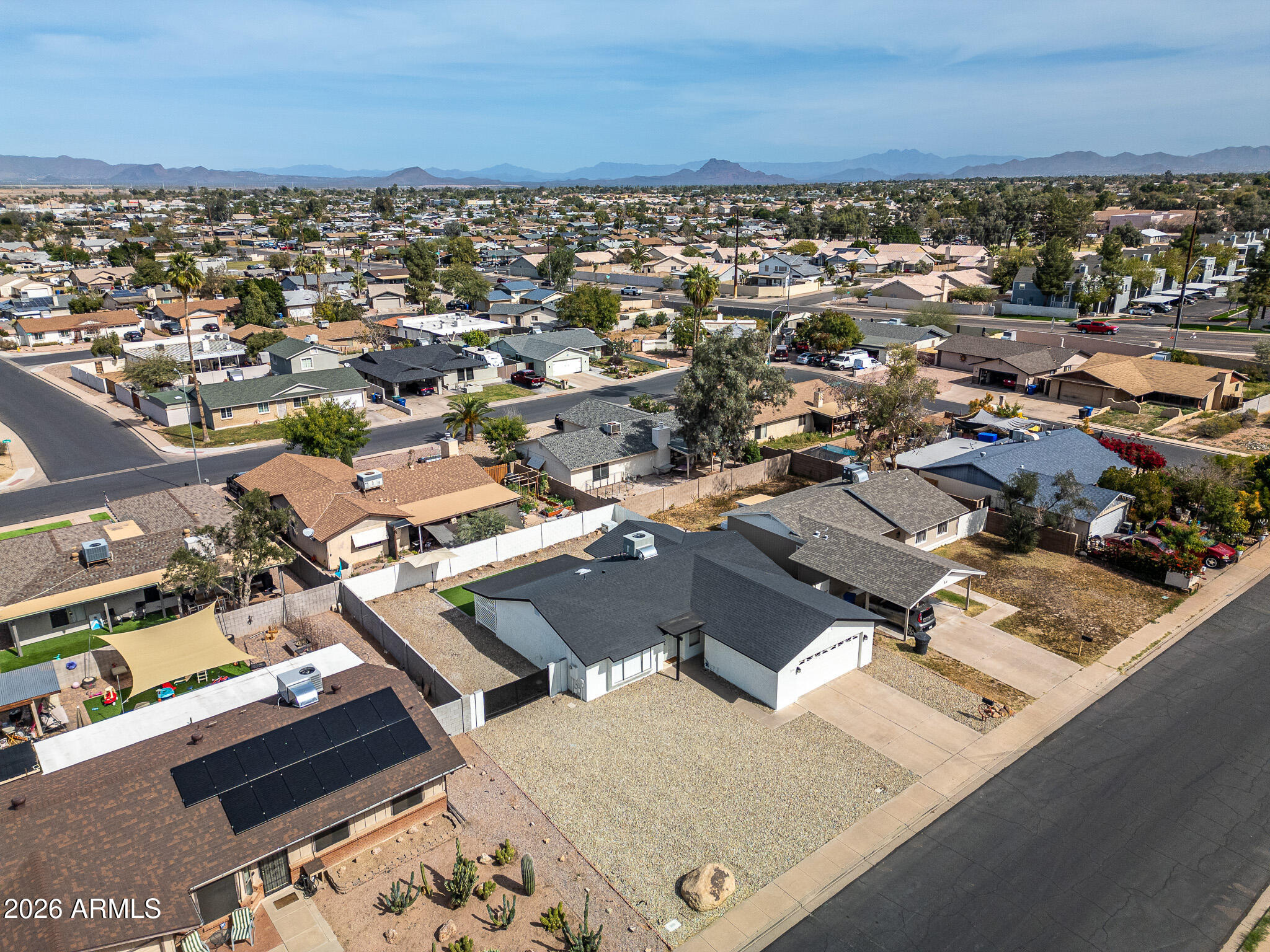 38 W HILLVIEW Street