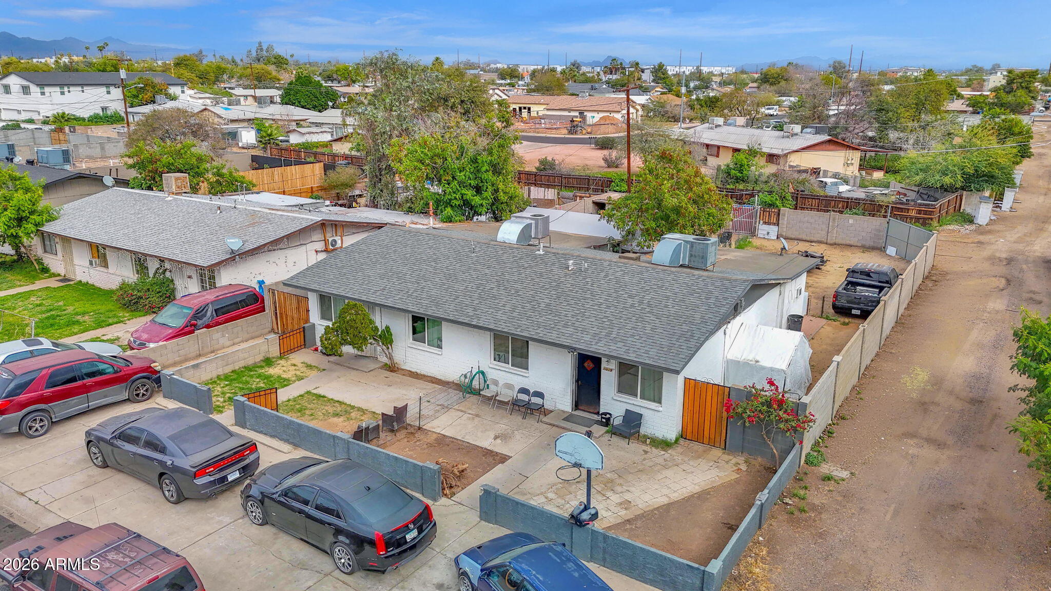 1021 N HAROLD Street