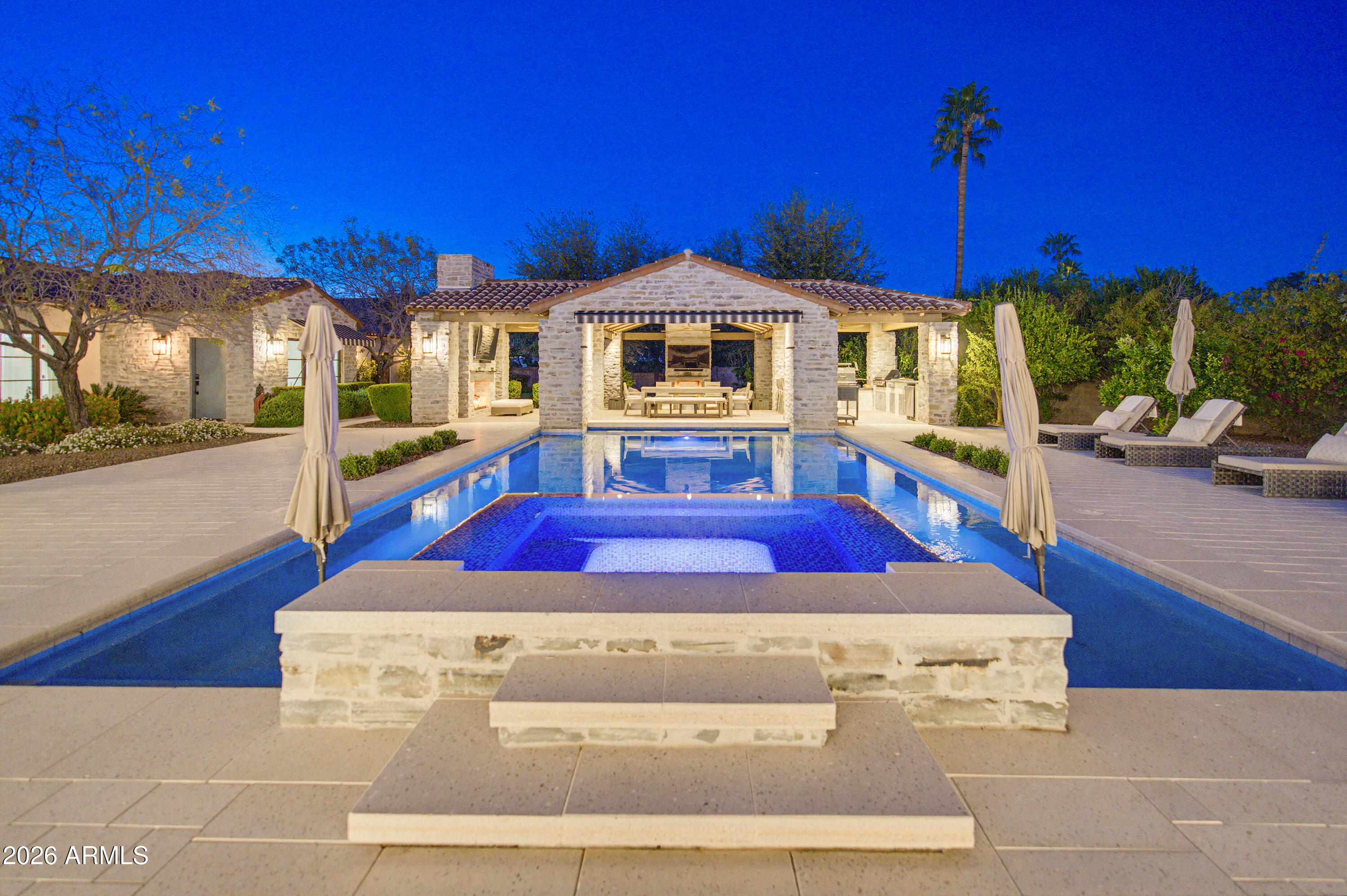6210 E KEIM Drive