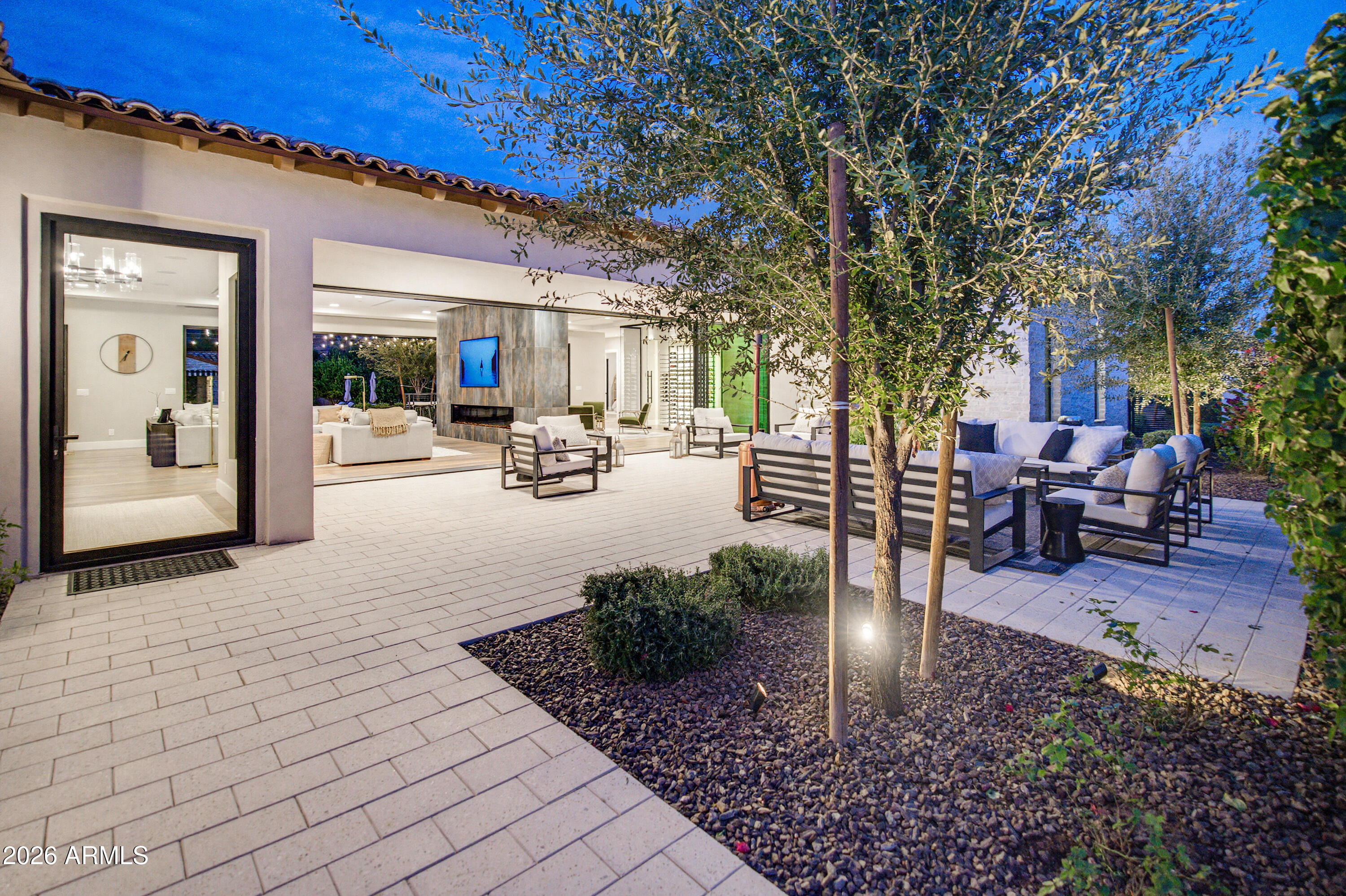 6210 E KEIM Drive