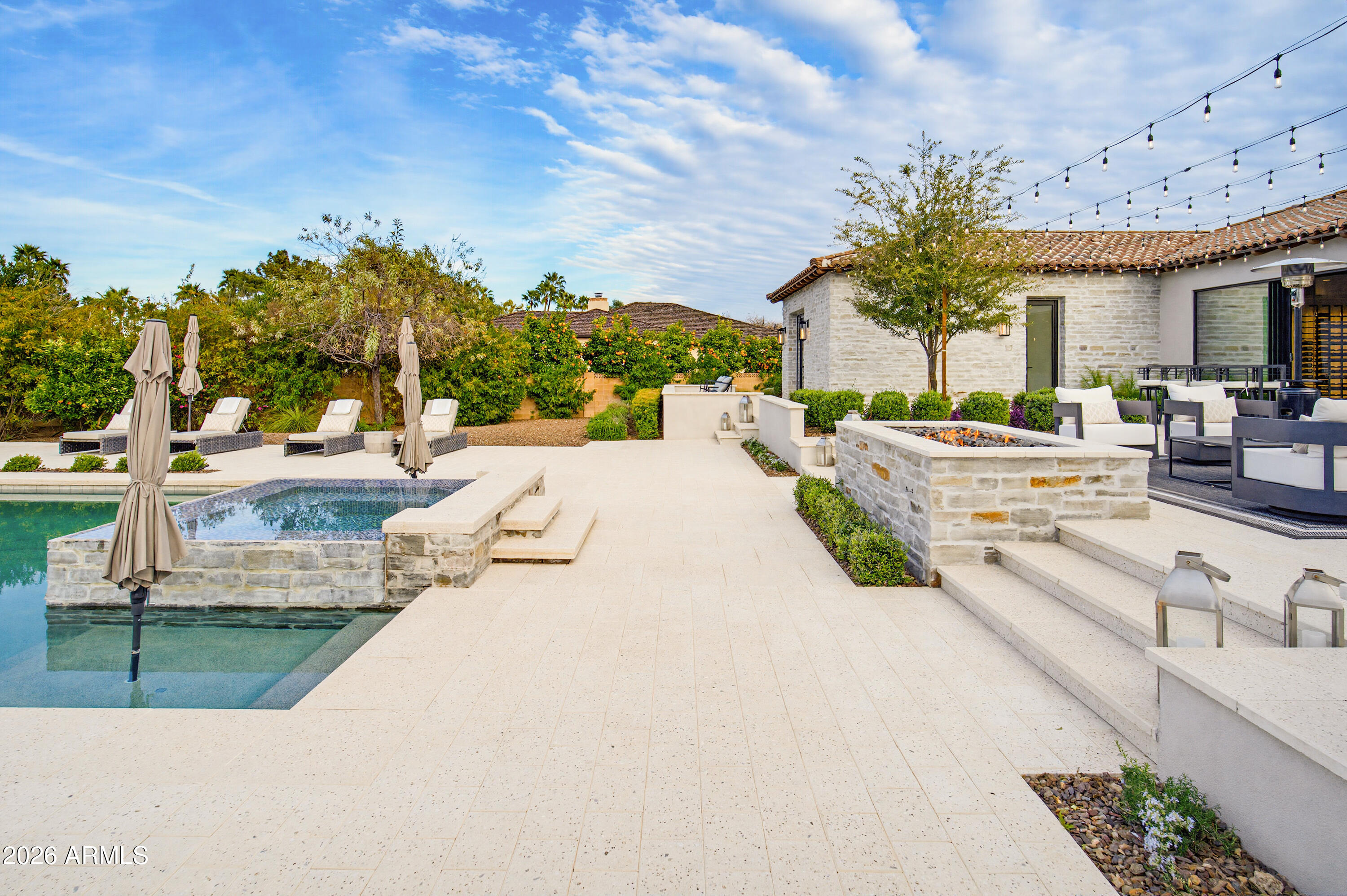 6210 E KEIM Drive