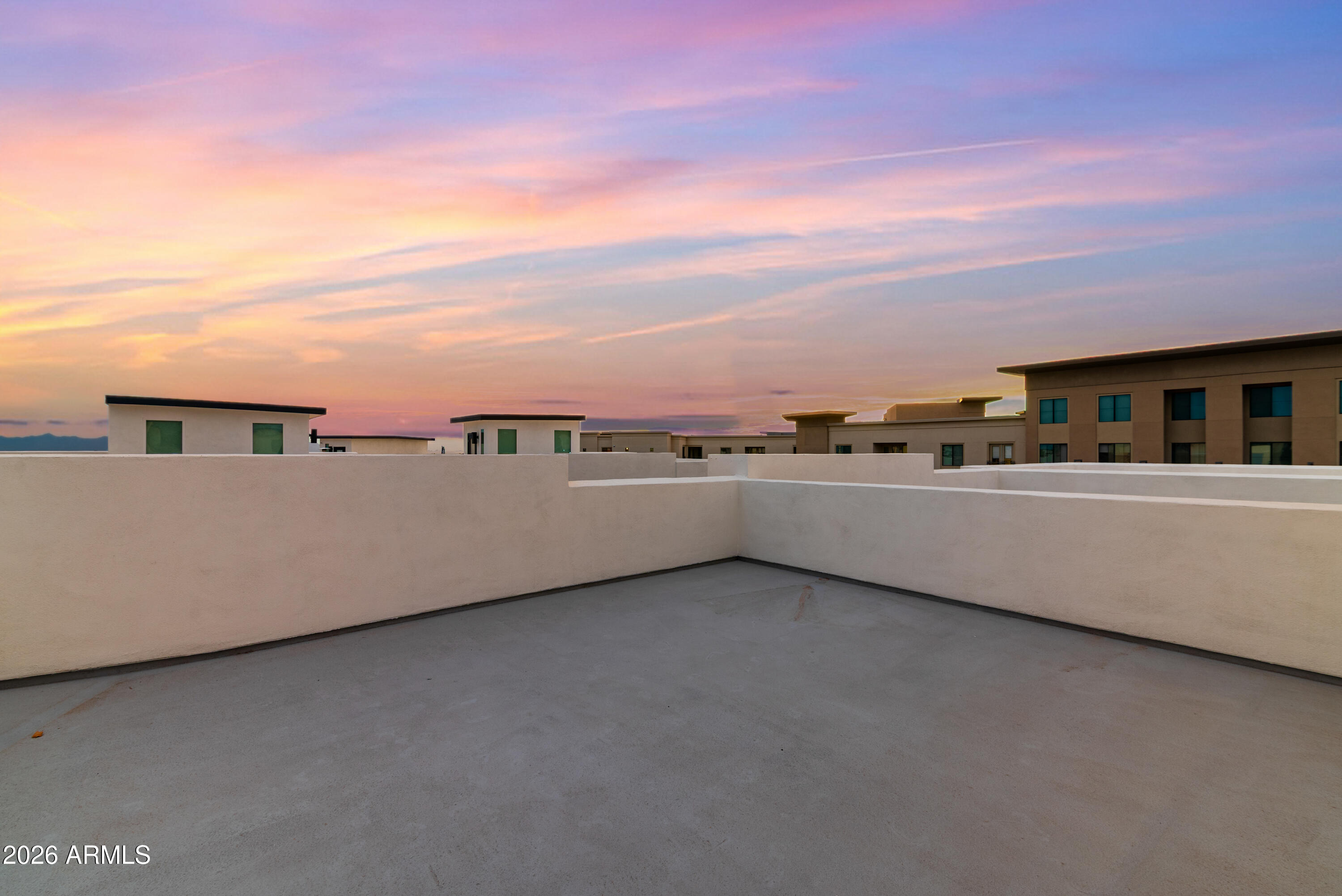 1717 E MORTEN Avenue 3