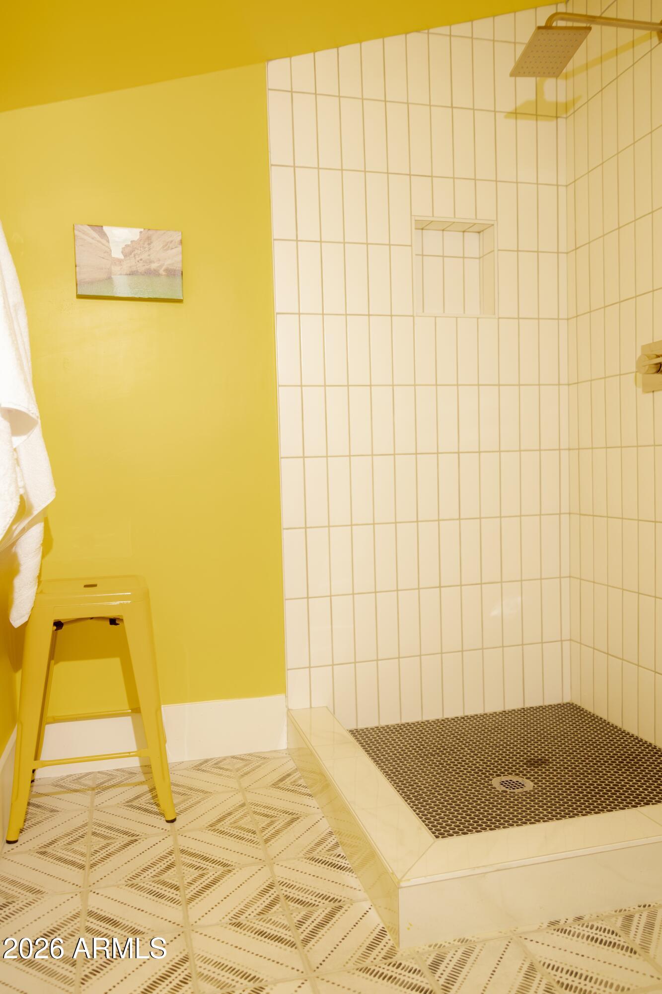 1502 W MONROE Street